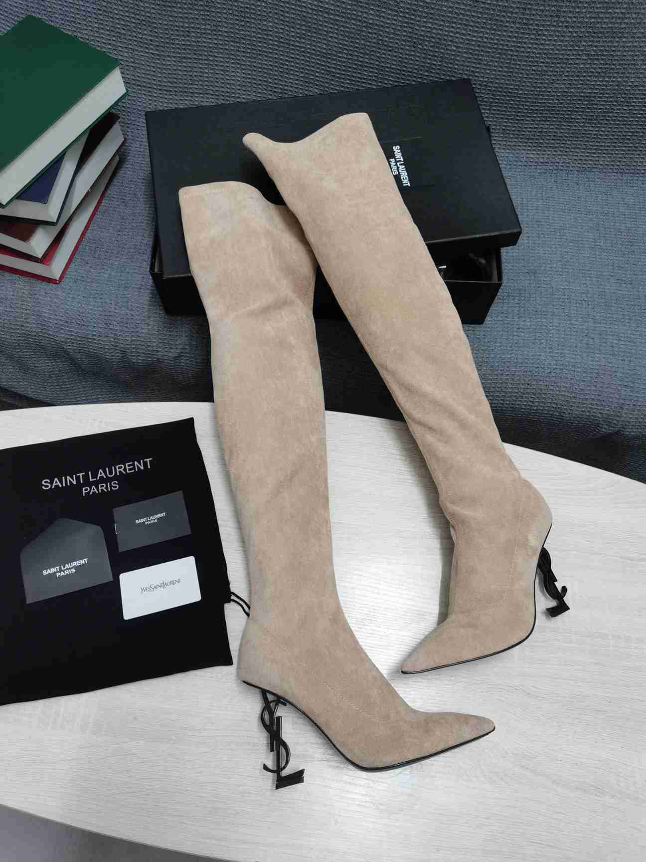 Saint Laurent logo Clour Boots Black Colorway 1 3368400