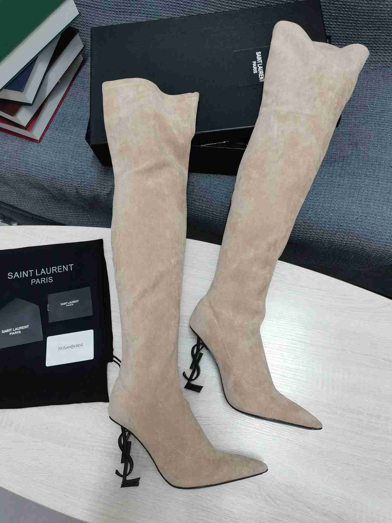 Saint Laurent logo Clour Boots Black Colorway 1 3368400
