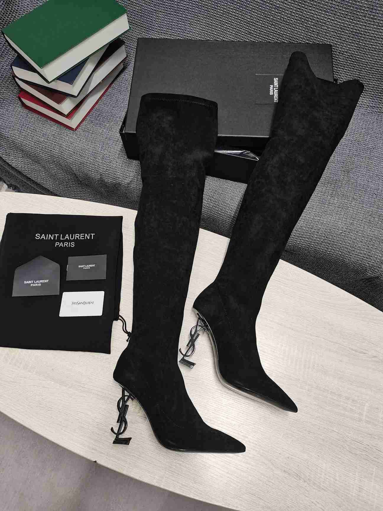 Saint Laurent logo Clour Boots Black Colorway 1 3368400