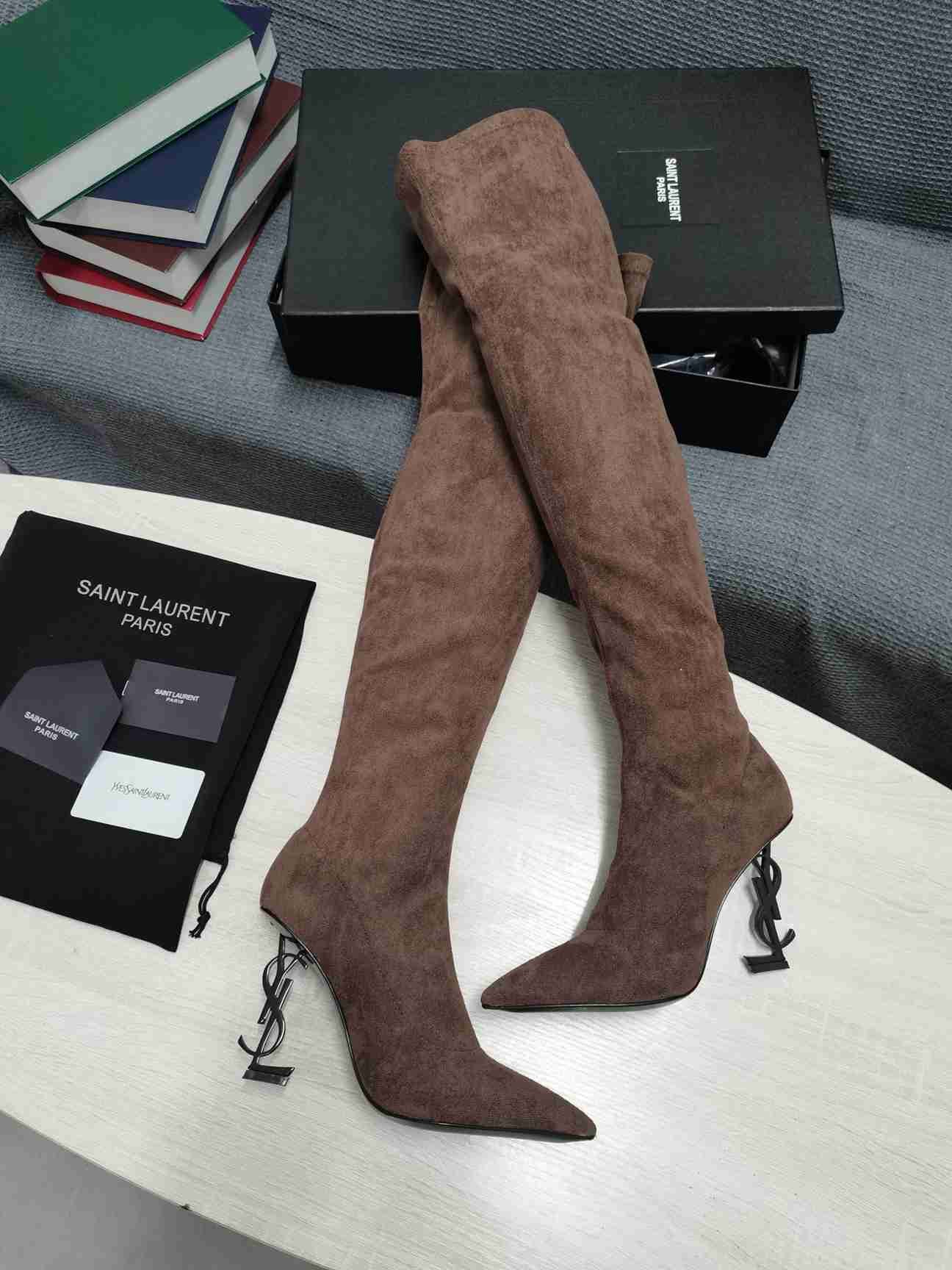 Saint Laurent logo Clour Boots Black 3368400