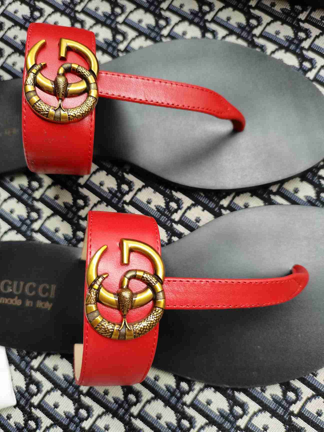 Gucci Ad5621150 Slides White AD5621150