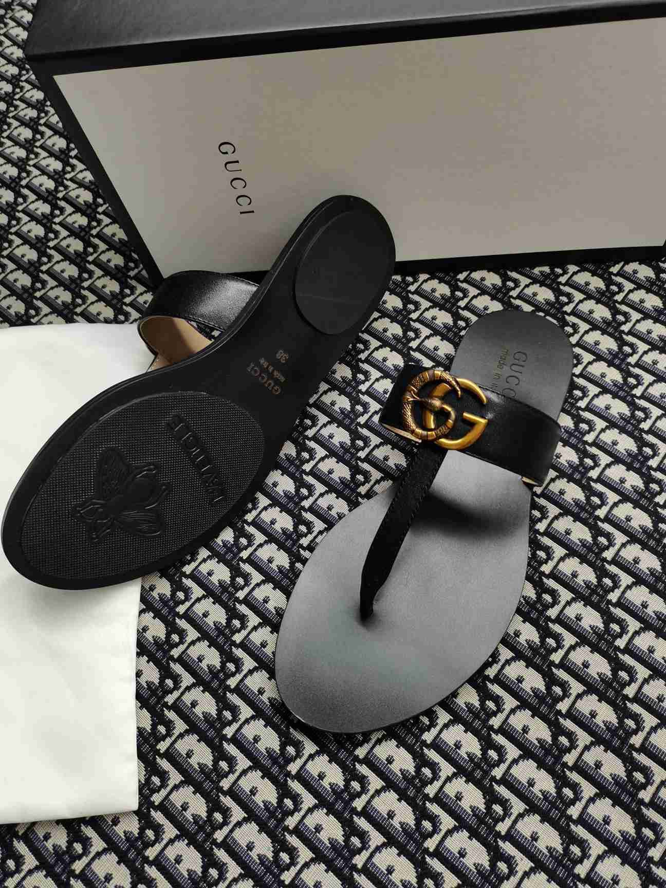 Gucci Ad5621150 Slides White AD5621150
