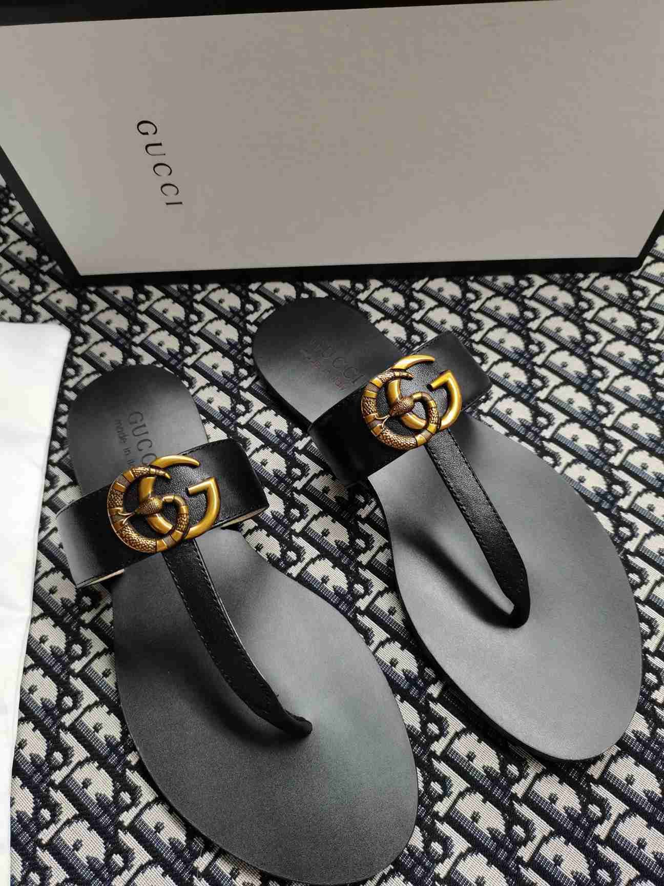 Gucci Ad5621150 Slides White AD5621150