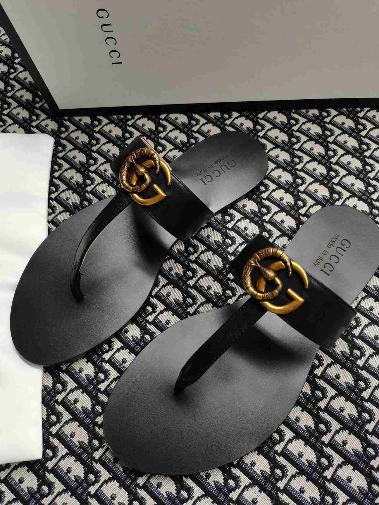 Gucci Ad5621150 Slides White AD5621150