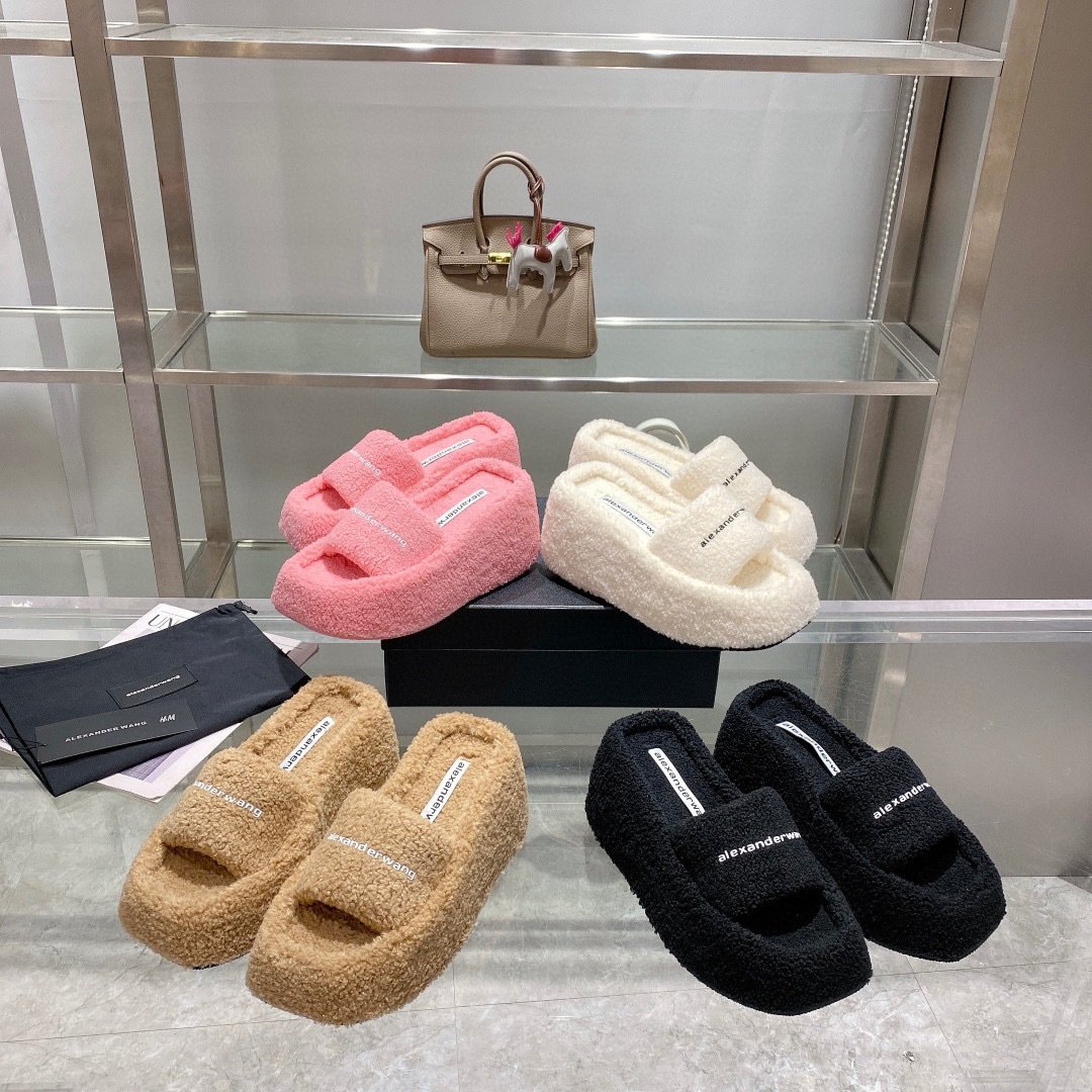 Gucci B8188260 Designer Sneakers 5