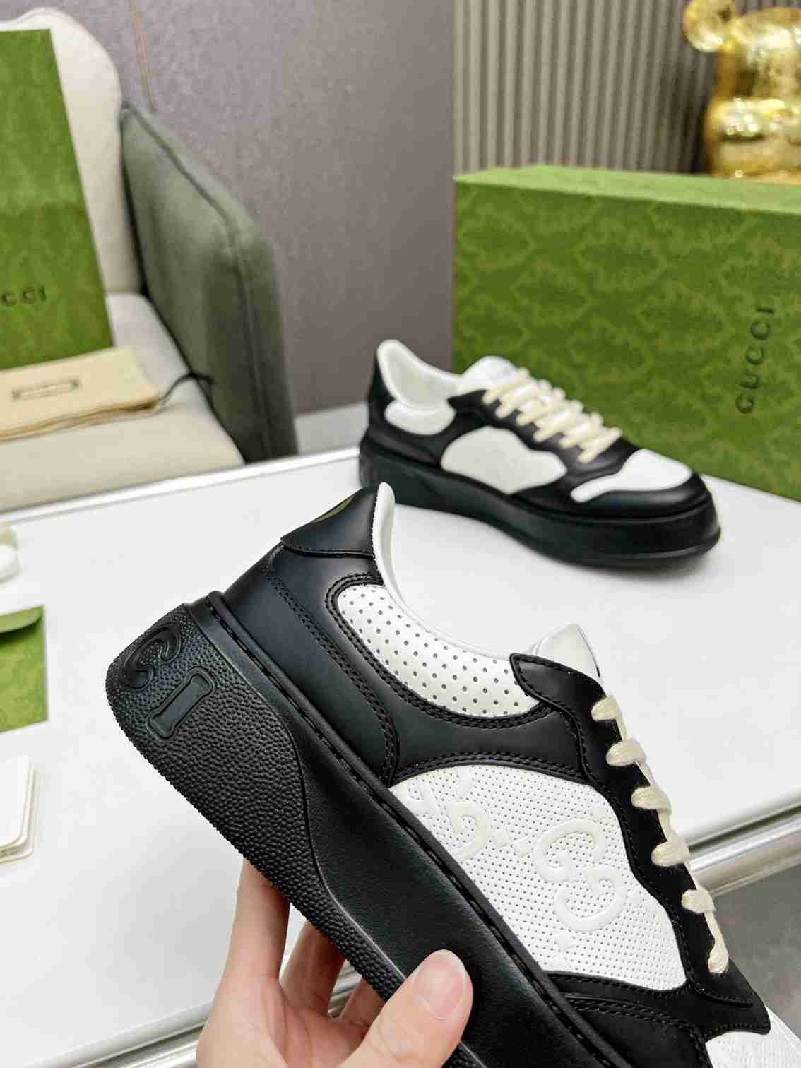 Gucci Ad5706280 IP Low-Top Sneakers Colorway 4 AD5706280