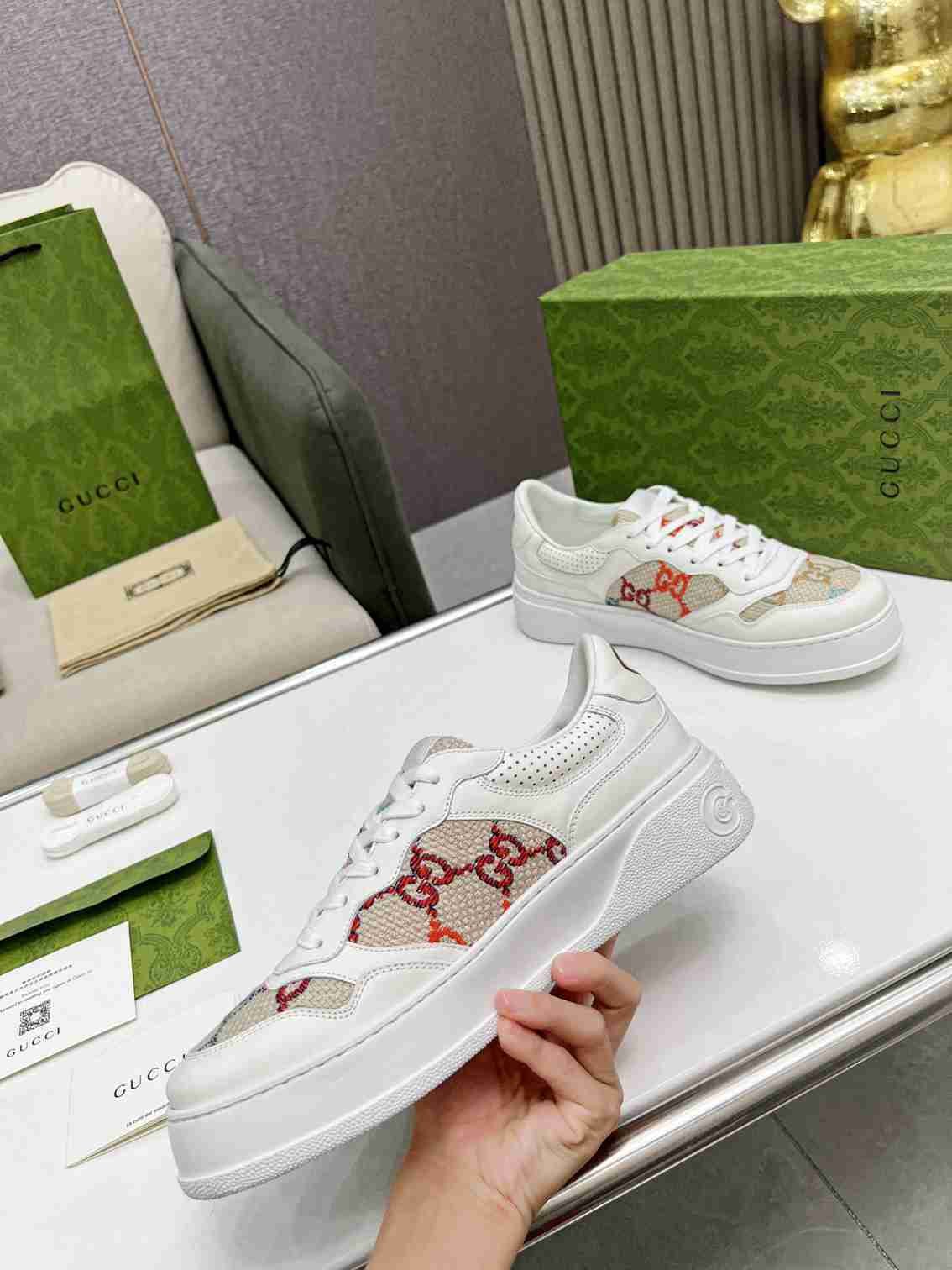 Gucci Ad5706280 IP Low-Top Sneakers Colorway 3 AD5706280
