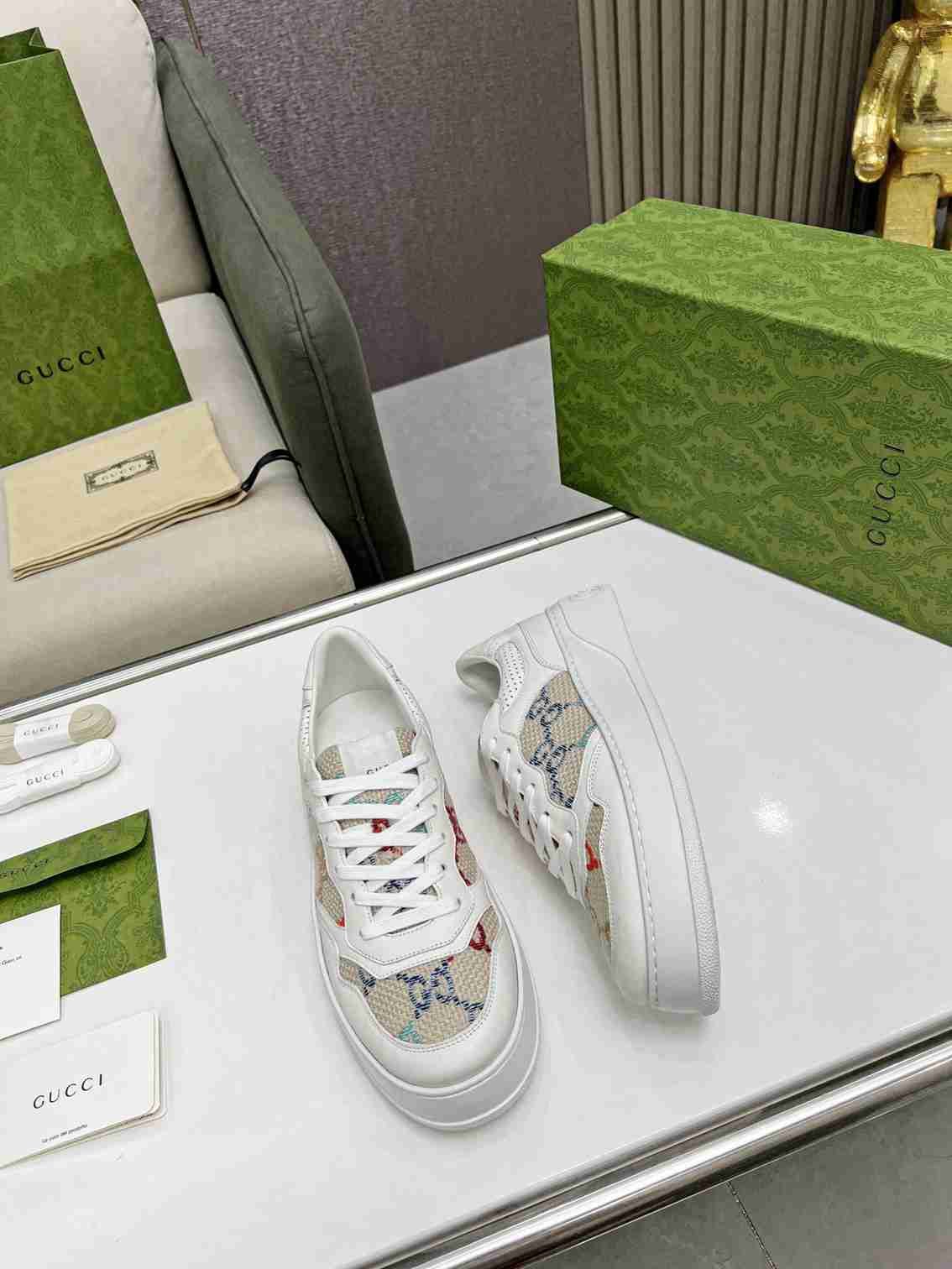 Gucci Ad5706280 IP Low-Top Sneakers Colorway 3 AD5706280