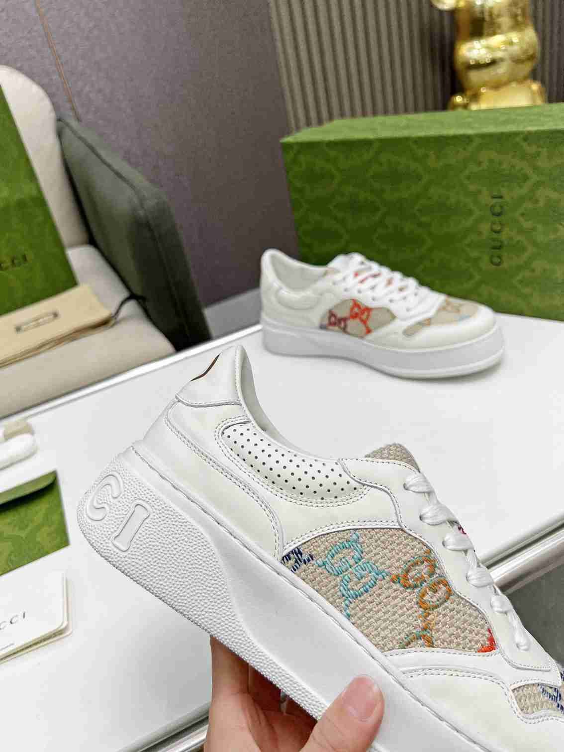 Gucci Ad5706280 IP Low-Top Sneakers Colorway 3 AD5706280