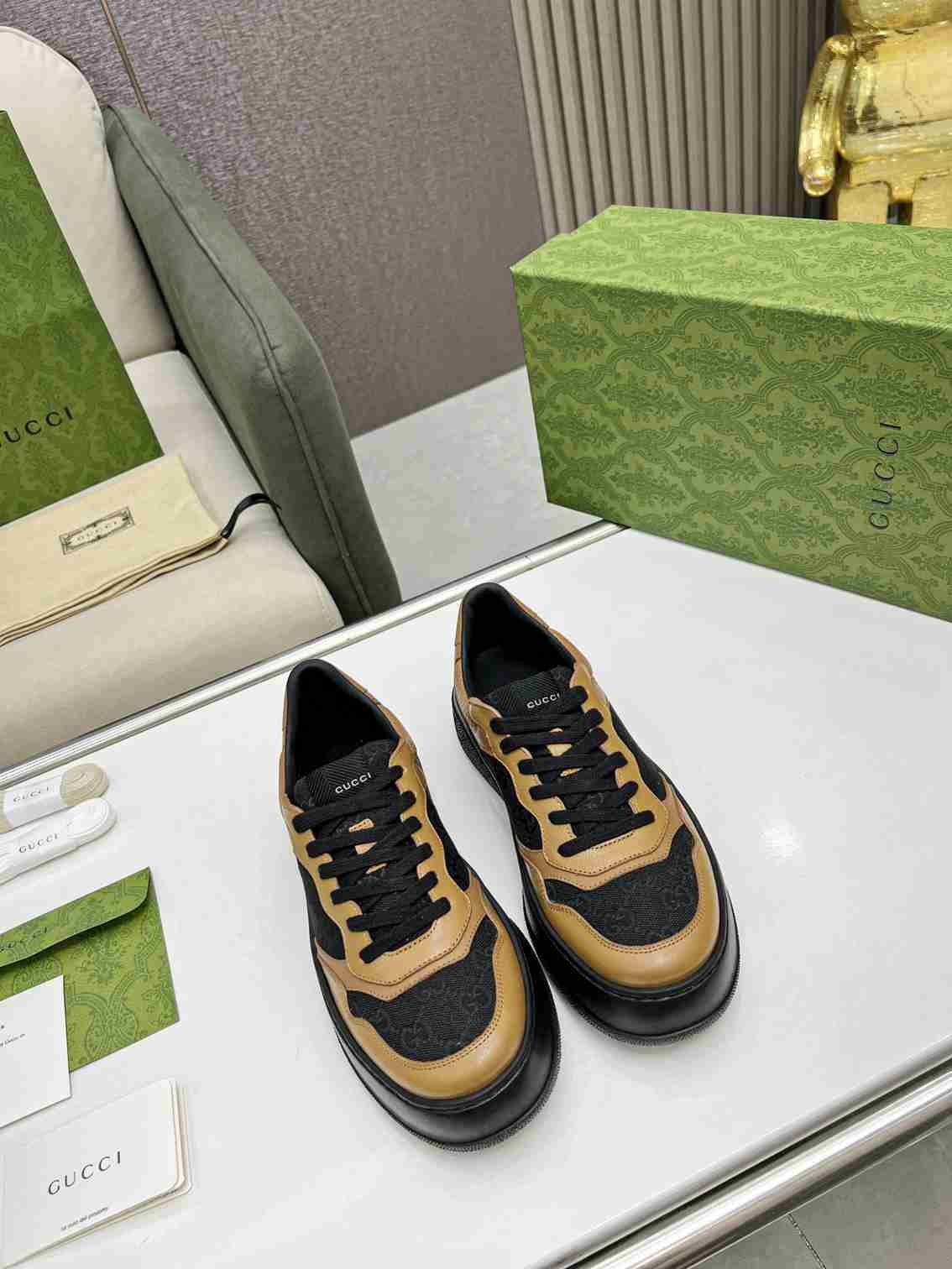 Gucci Ad5706280 IP Low-Top Sneakers Colorway 2 AD5706280