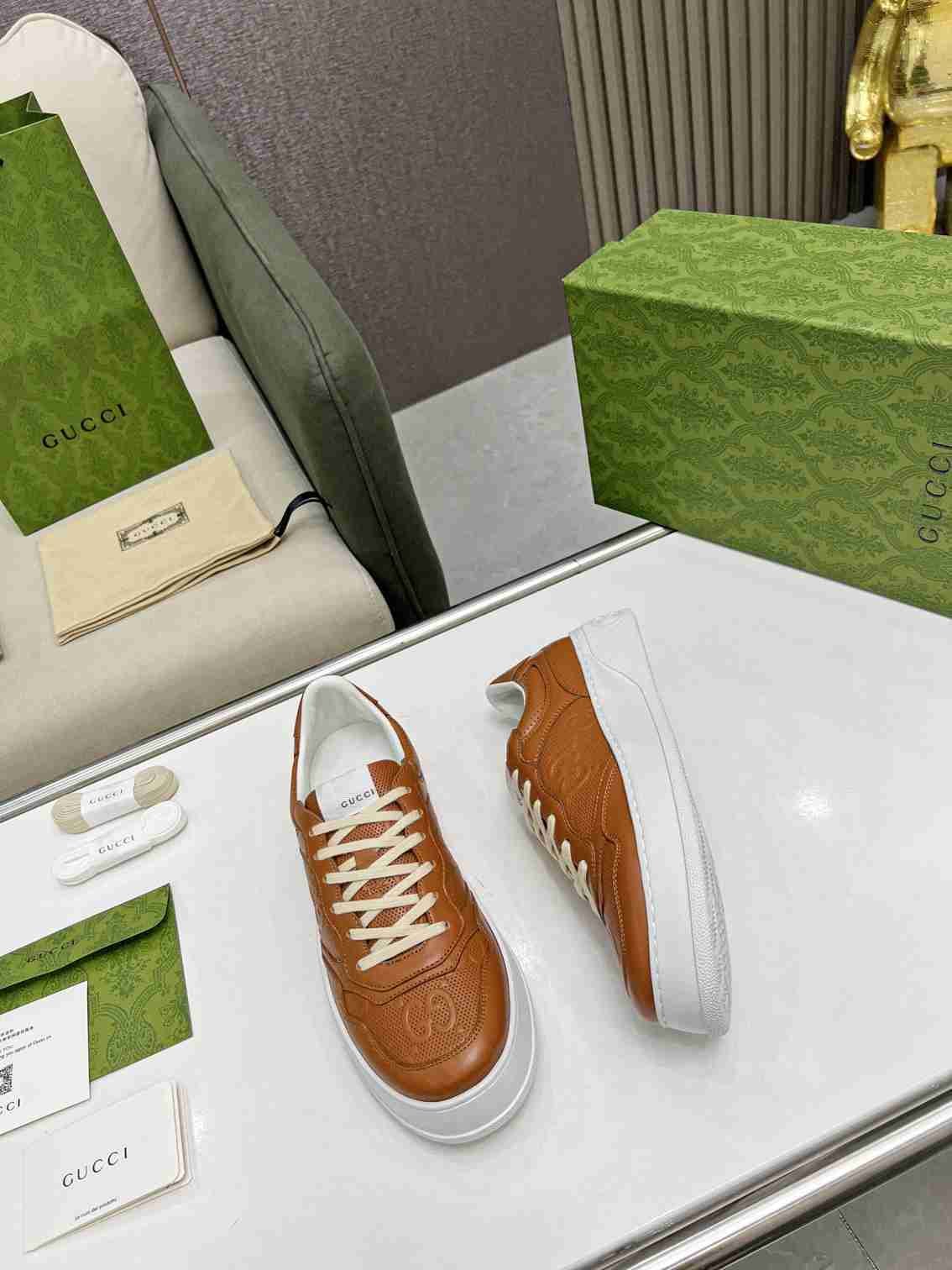 Gucci Ad5706280 IP Low-Top Sneakers Colorway 1 AD5706280