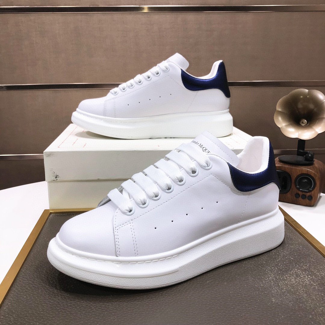 Alexander McQueen McQueen MQUEEN Low-Top Sneakers Colorway 4 1725230