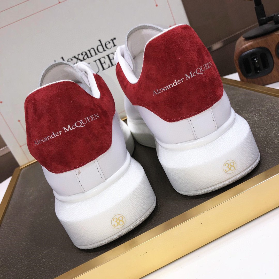 Alexander McQueen McQueen MQUEEN Low-Top Sneakers Colorway 2 1725230