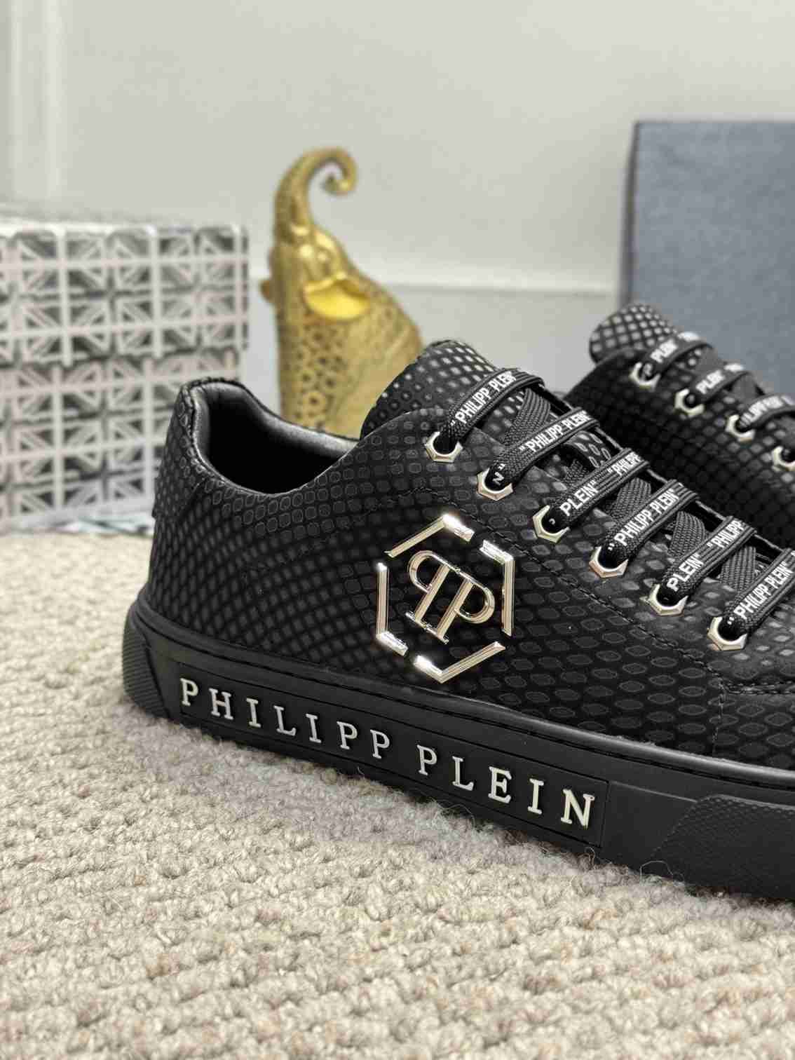 Philipp Plein Men’s PP PP- Casual Sneakers Colorway 4 1159220