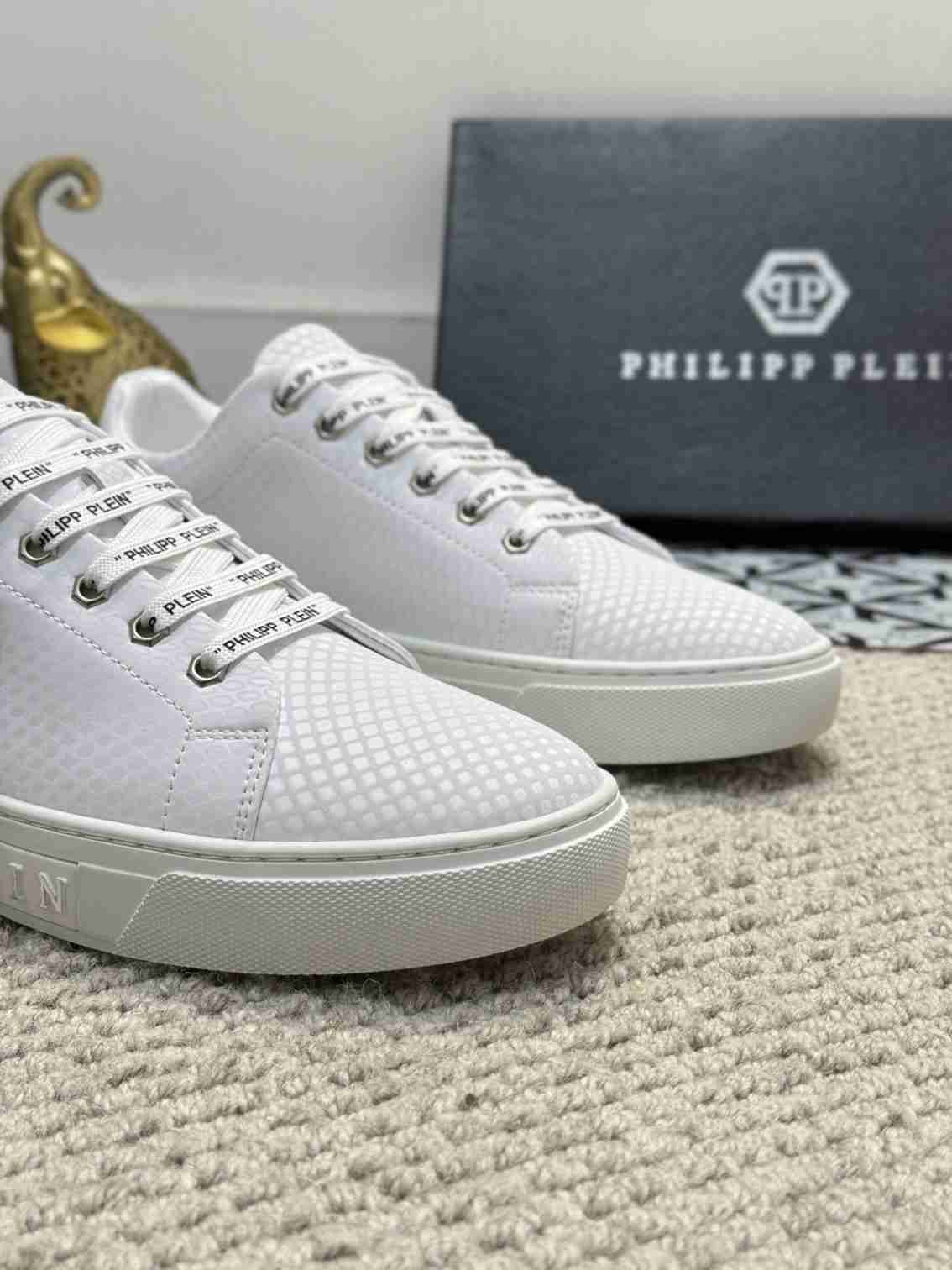 Philipp Plein Men’s PP PHILIPP Casual Sneakers Colorway 3 1159220