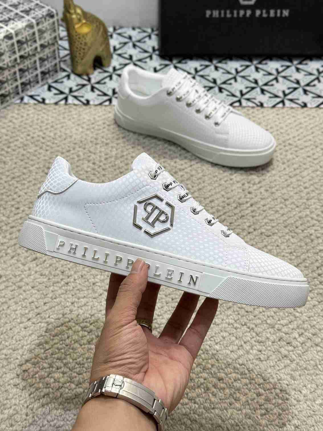 Philipp Plein Men’s PP PHILIPP Casual Sneakers Colorway 3 1159220