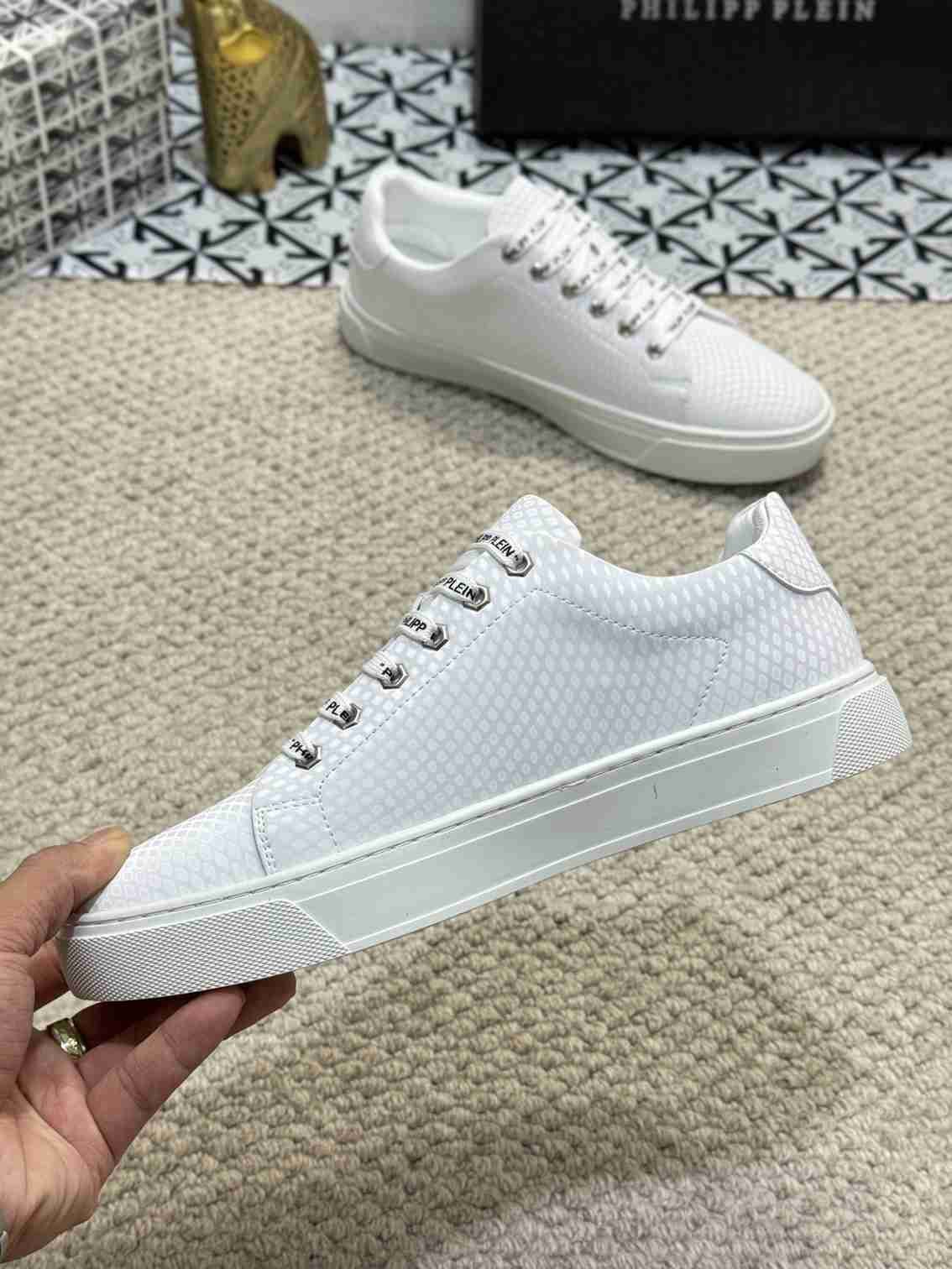 Philipp Plein Men’s PP PHILIPP Casual Sneakers Colorway 3 1159220