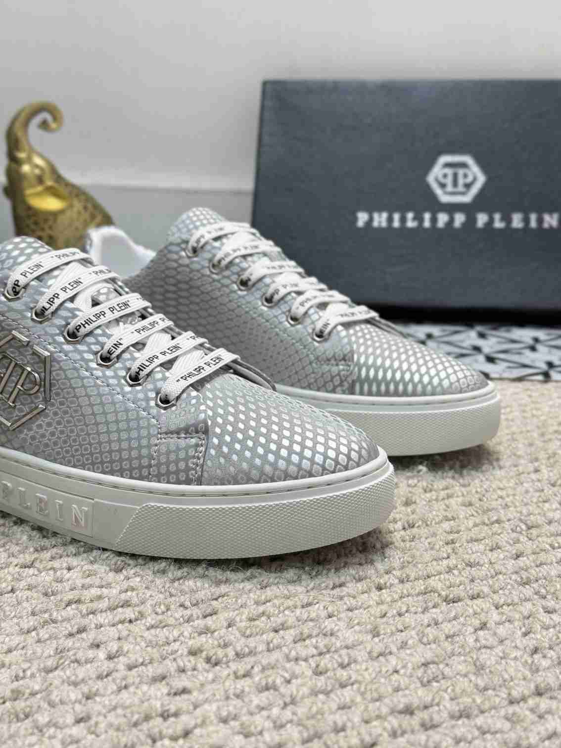 Philipp Plein Men’s PP PHILIPP Casual Sneakers Colorway 1 1159220