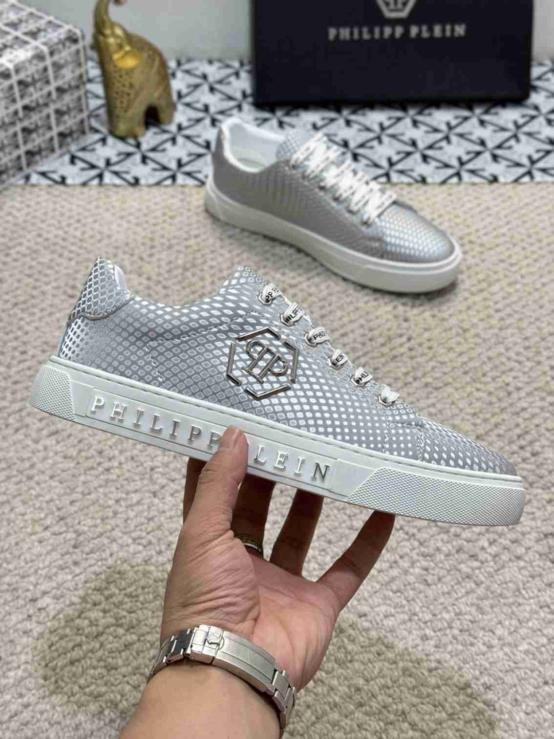 Philipp Plein Men's PP PHILIPP Casual Sneakers Colorway 1 1159220