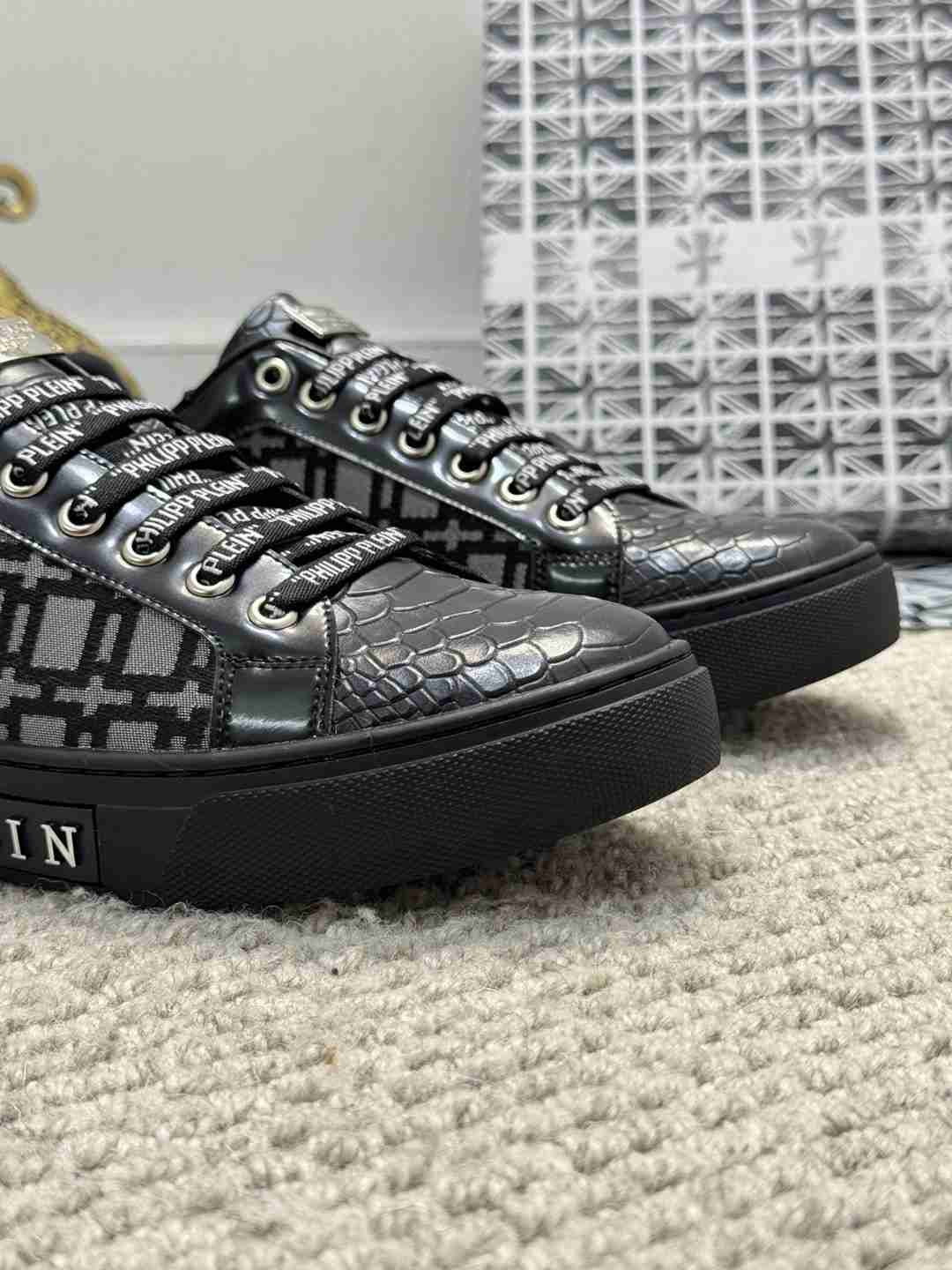 Philipp Plein Men’s PHILIPP PLEIN- Sneakers 1159220
