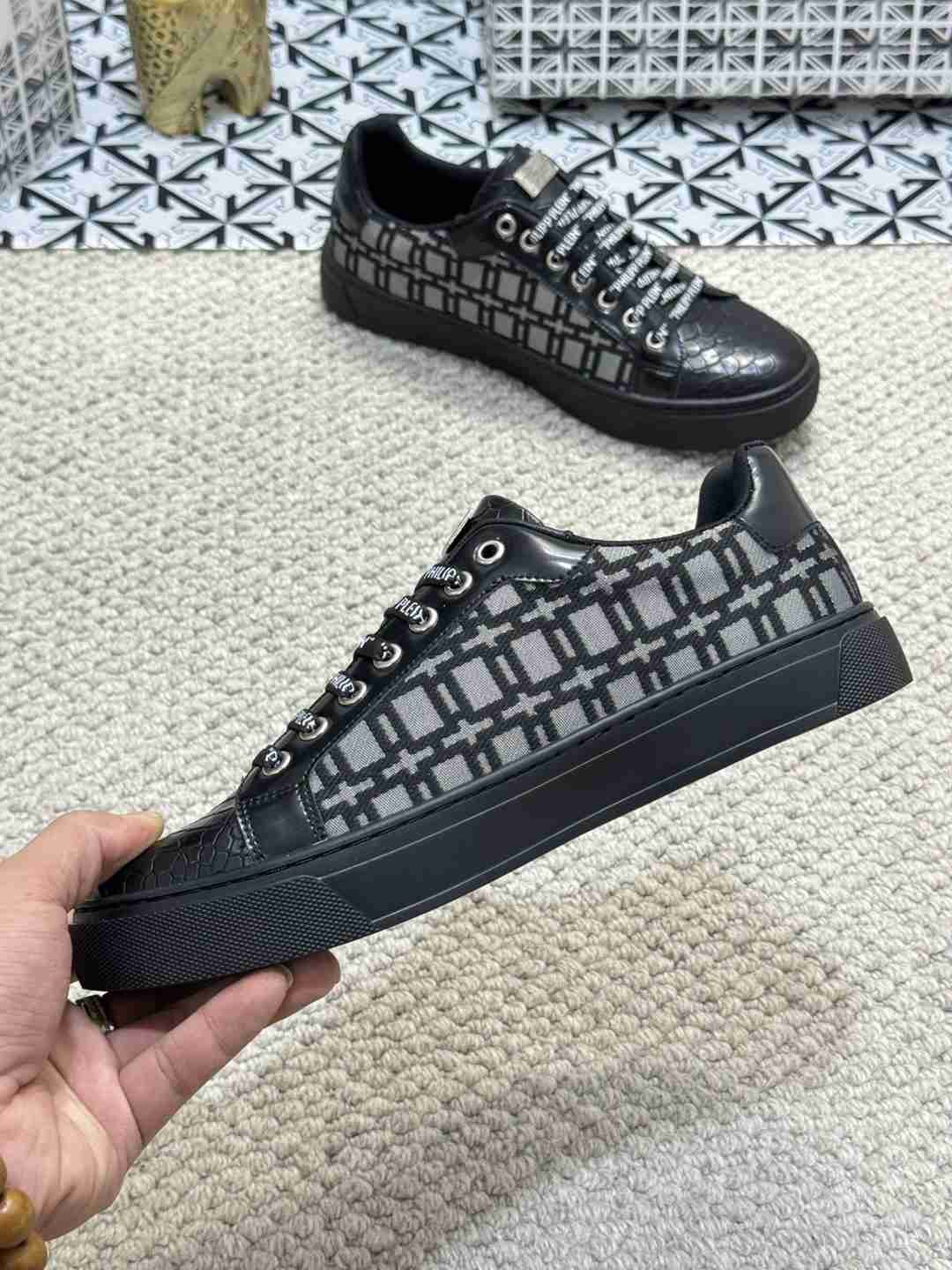 Philipp Plein Men’s PHILIPP PLEIN- Sneakers 1159220