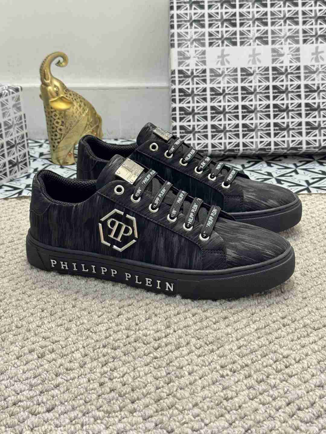 Philipp Plein Men's PHILIPP PLEIN- Casual Sneakers 1159220