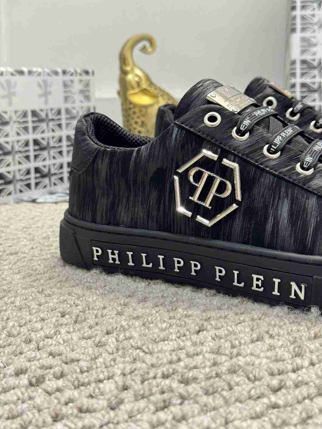 Philipp Plein Men’s PHILIPP PLEIN- Casual Sneakers 1159220