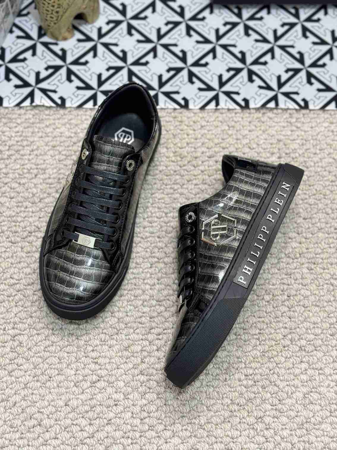 Philipp Plein Men’s PHILIPP PLEIN- Casual Sneakers 1159220
