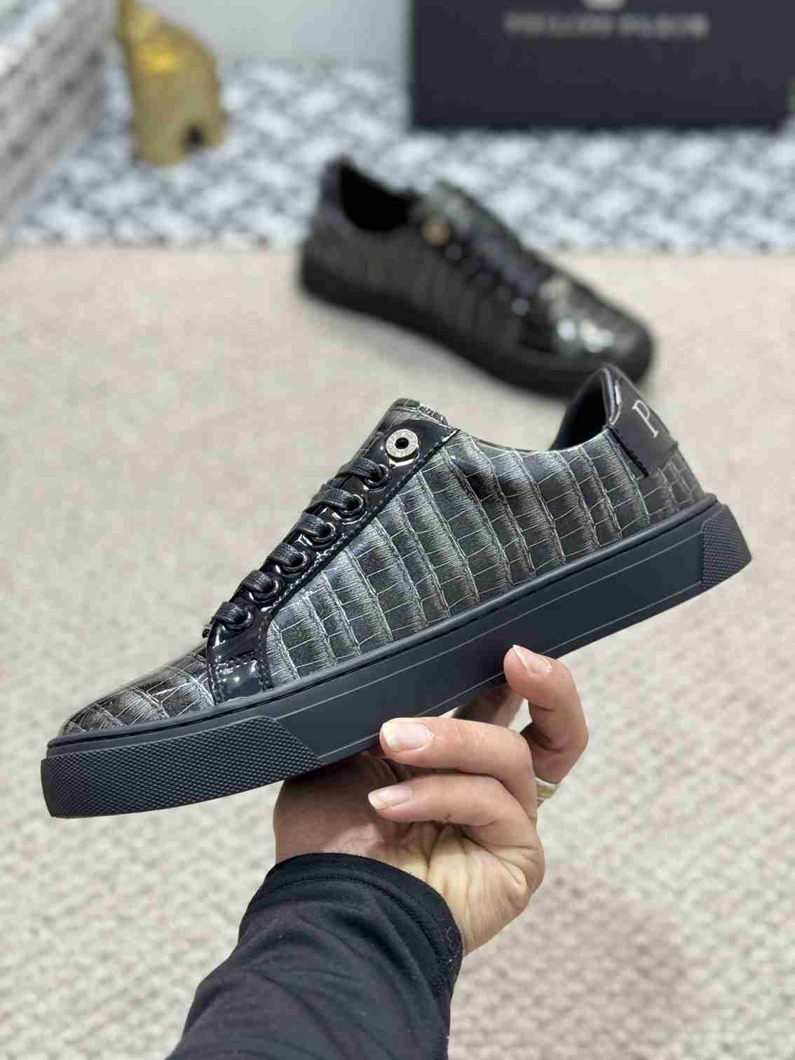 Philipp Plein Men’s PHILIPP PLEIN- Casual Sneakers 1159220