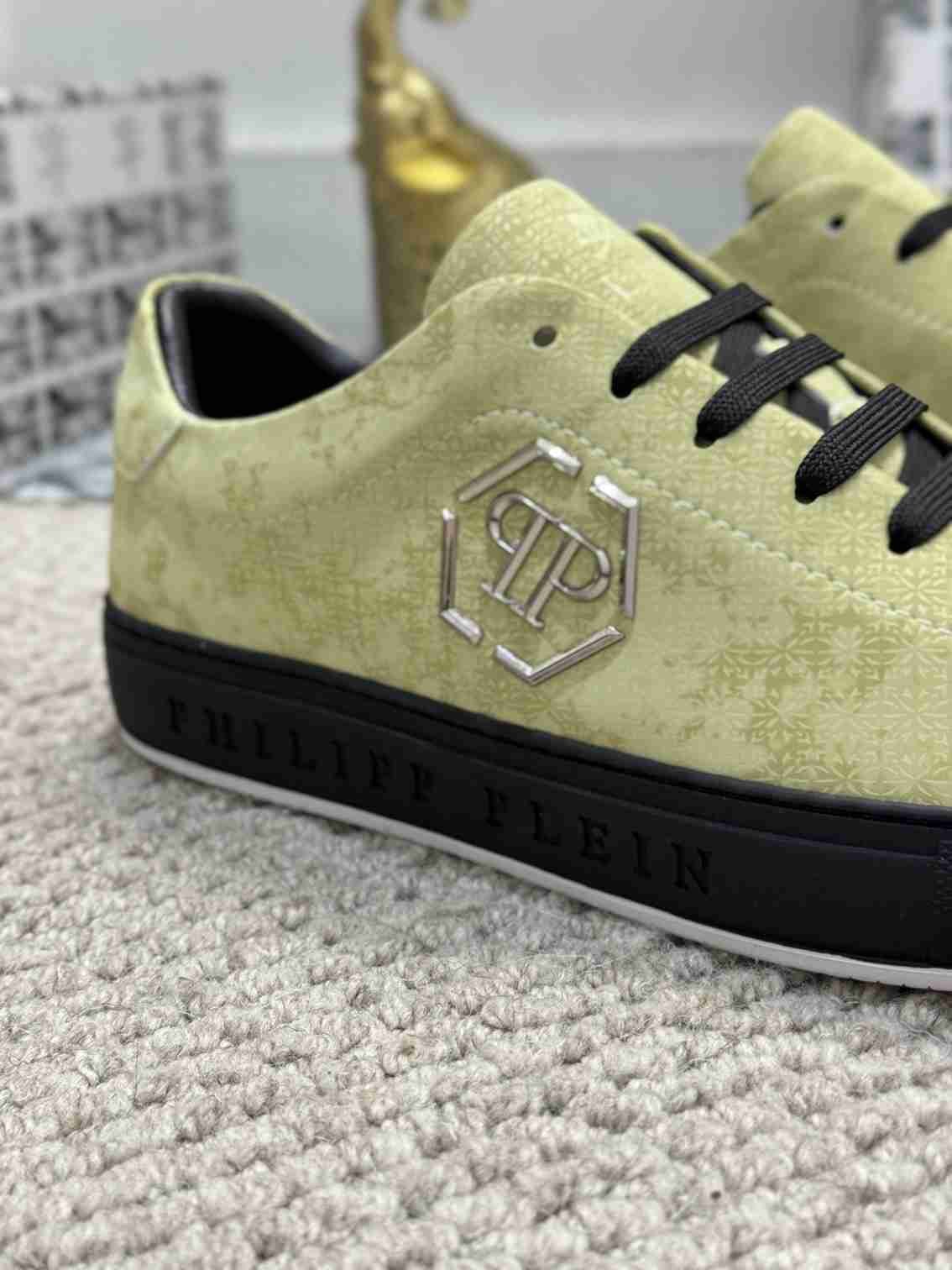 Philipp Plein Men’s Logo Sneakers Colorway 1 1159220