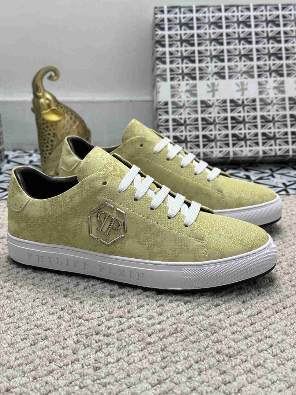 Philipp Plein Men's Logo Sneakers 1159220