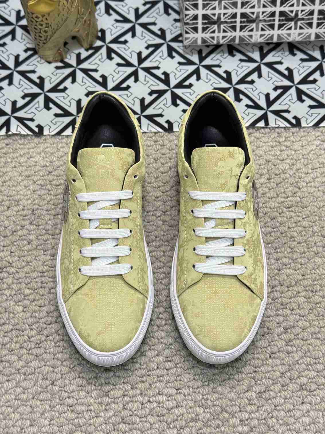 Philipp Plein Men’s Logo Sneakers 1159220