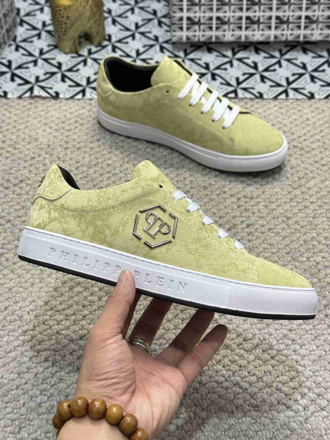Philipp Plein Men’s Logo Sneakers 1159220