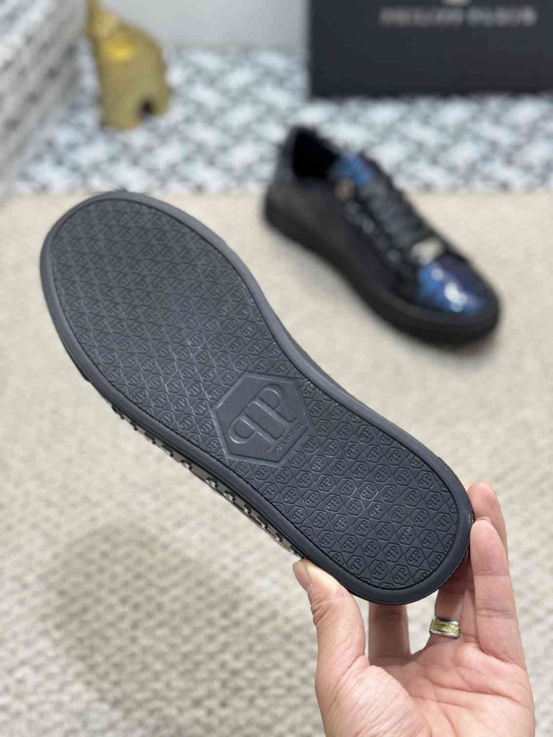 Philipp Plein Men’s PHILIPP PLEIN- Casual Sneakers Colorway 1 1159220