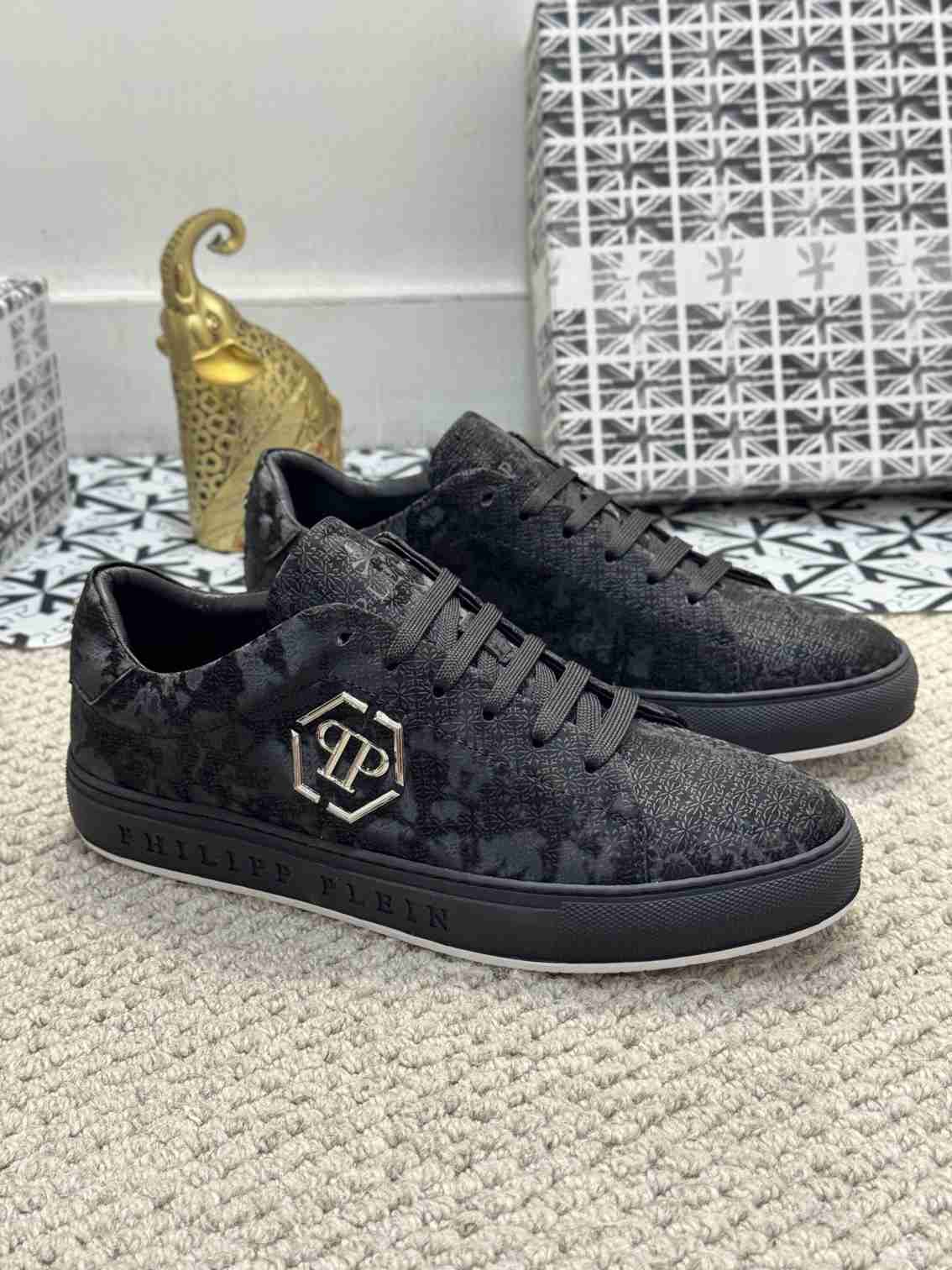 Philipp Plein Men's Logo Sneakers Colorway 3 1159220
