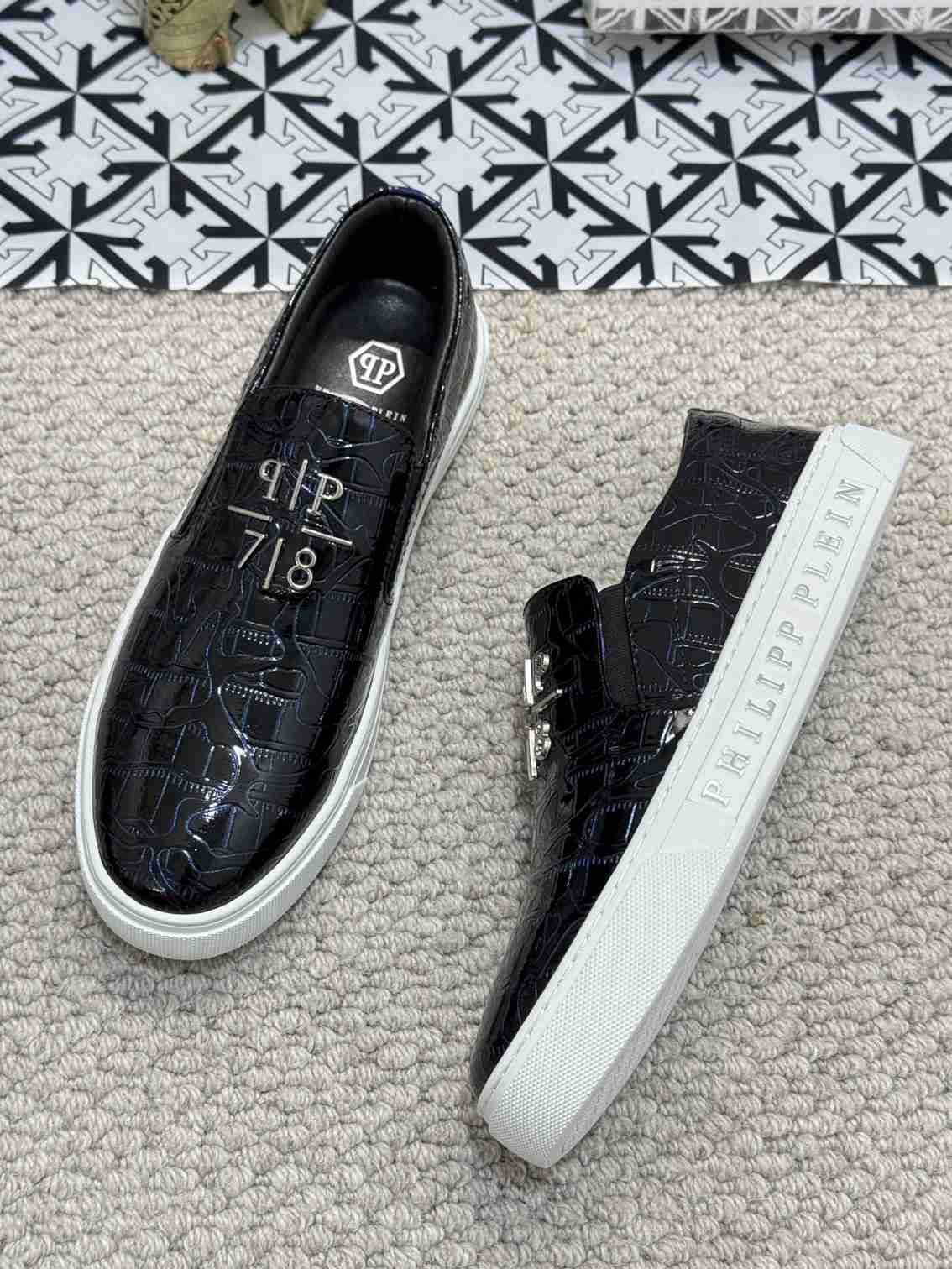 Philipp Plein Men’s Logo Sneakers Colorway 2 1159220