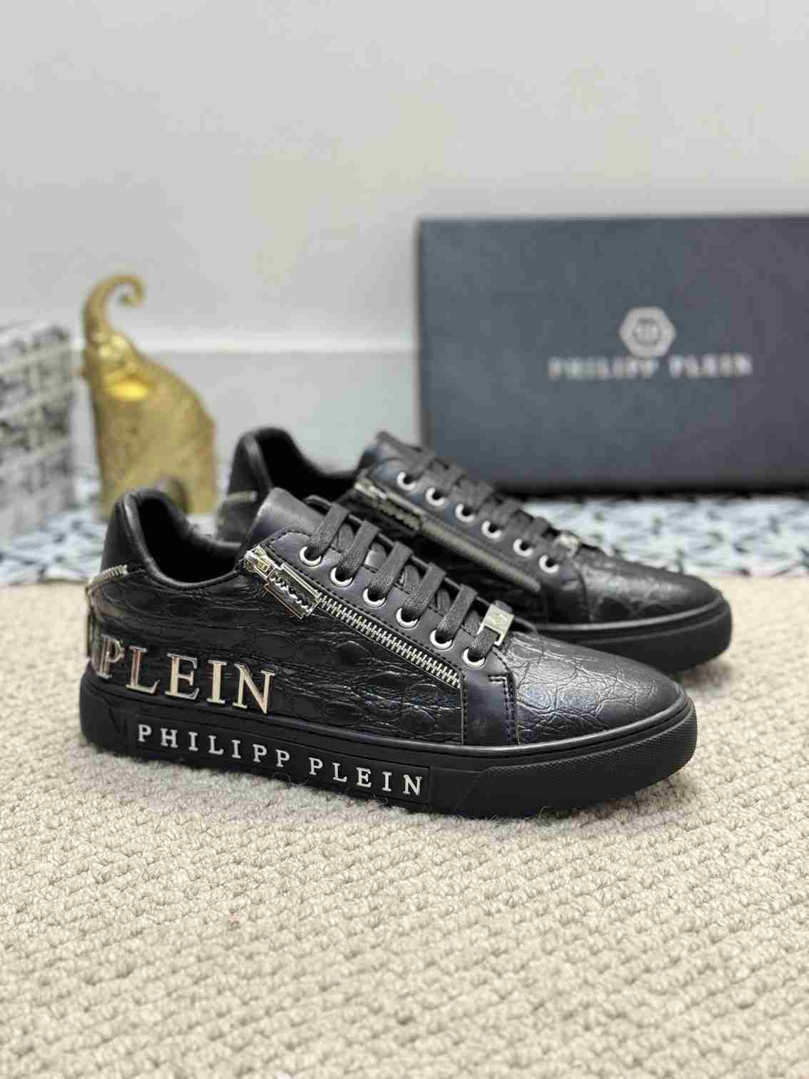 Philipp Plein Men's Soft lambskin Sneakers 1159220