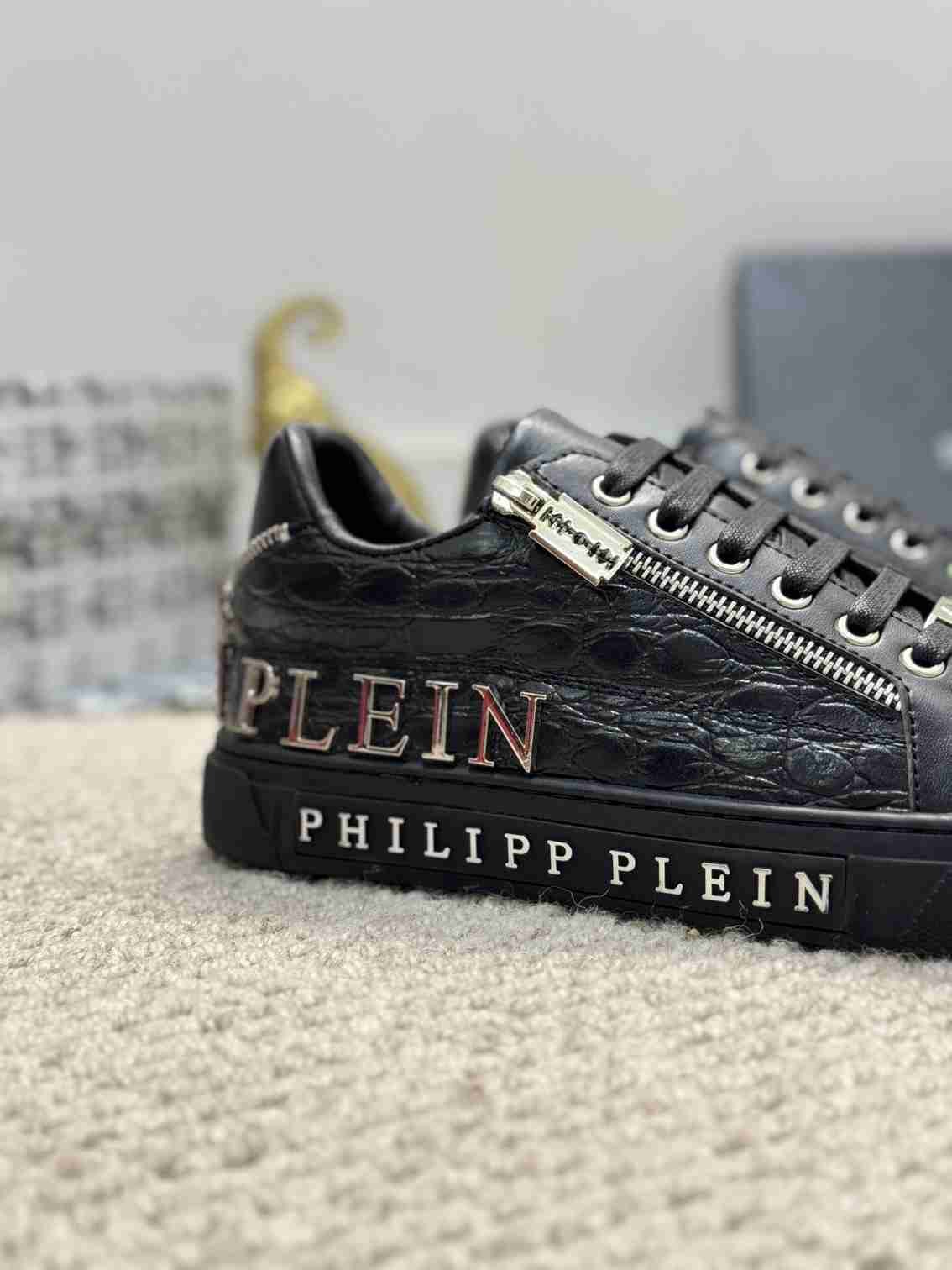 Philipp Plein Men’s Soft lambskin Sneakers 1159220