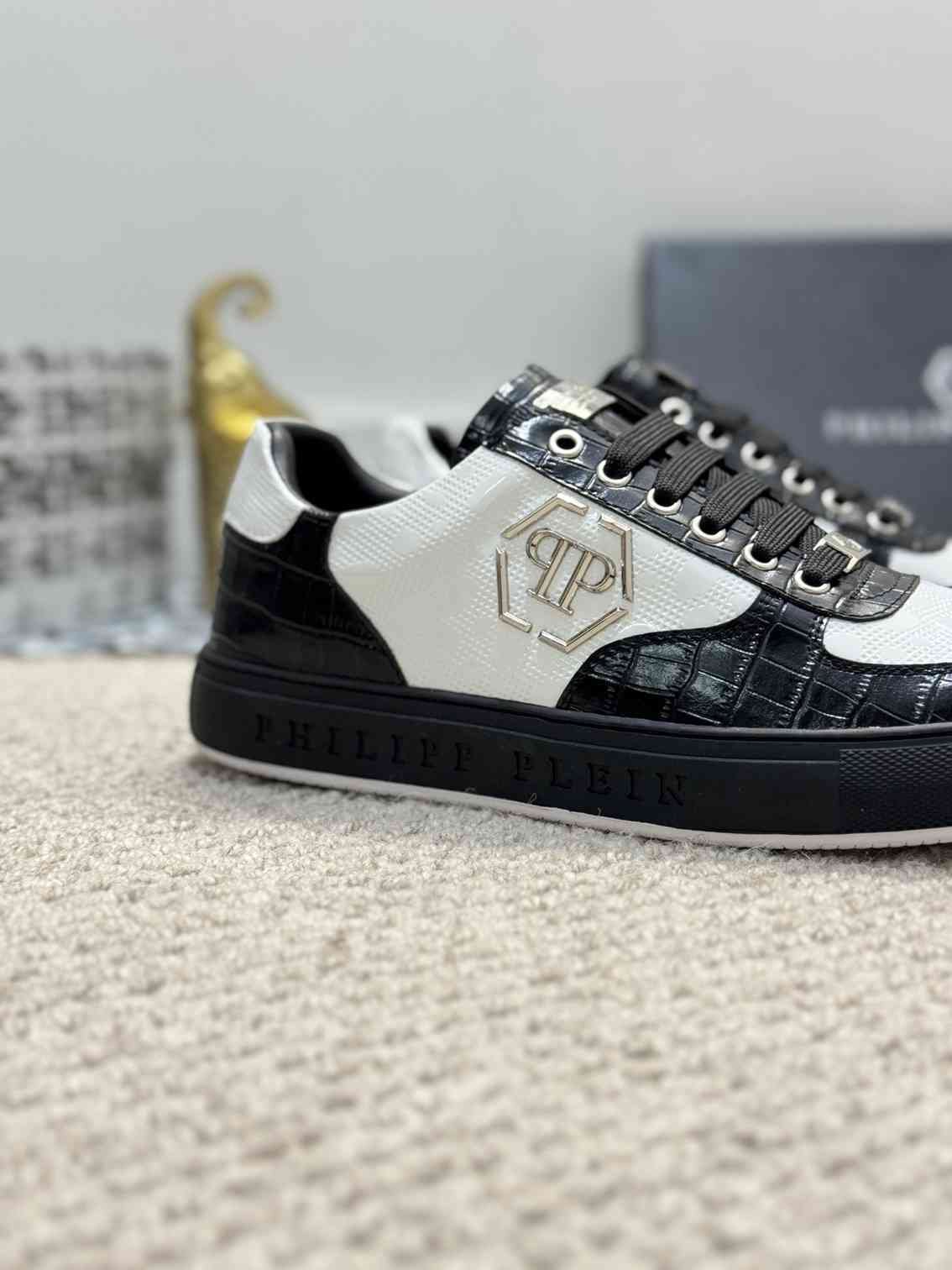 Philipp Plein Men’s Soft lambskin Sneakers Colorway 4 1159220