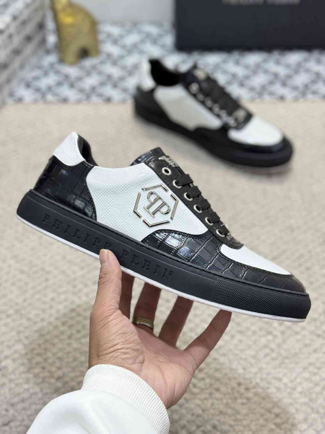 Philipp Plein Men’s Soft lambskin Sneakers Colorway 4 1159220