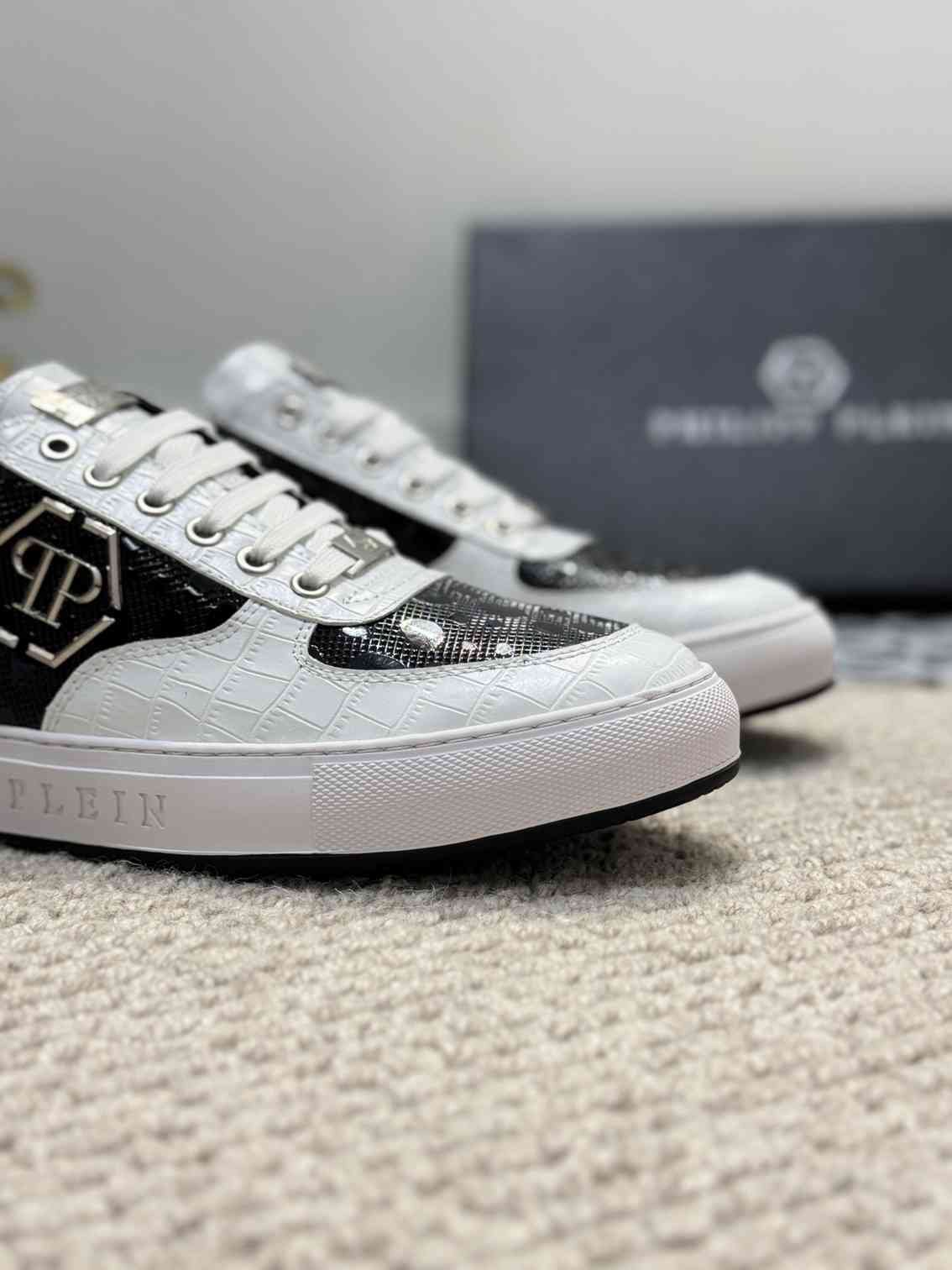 Philipp Plein Men’s Soft lambskin Sneakers Colorway 3 1159220