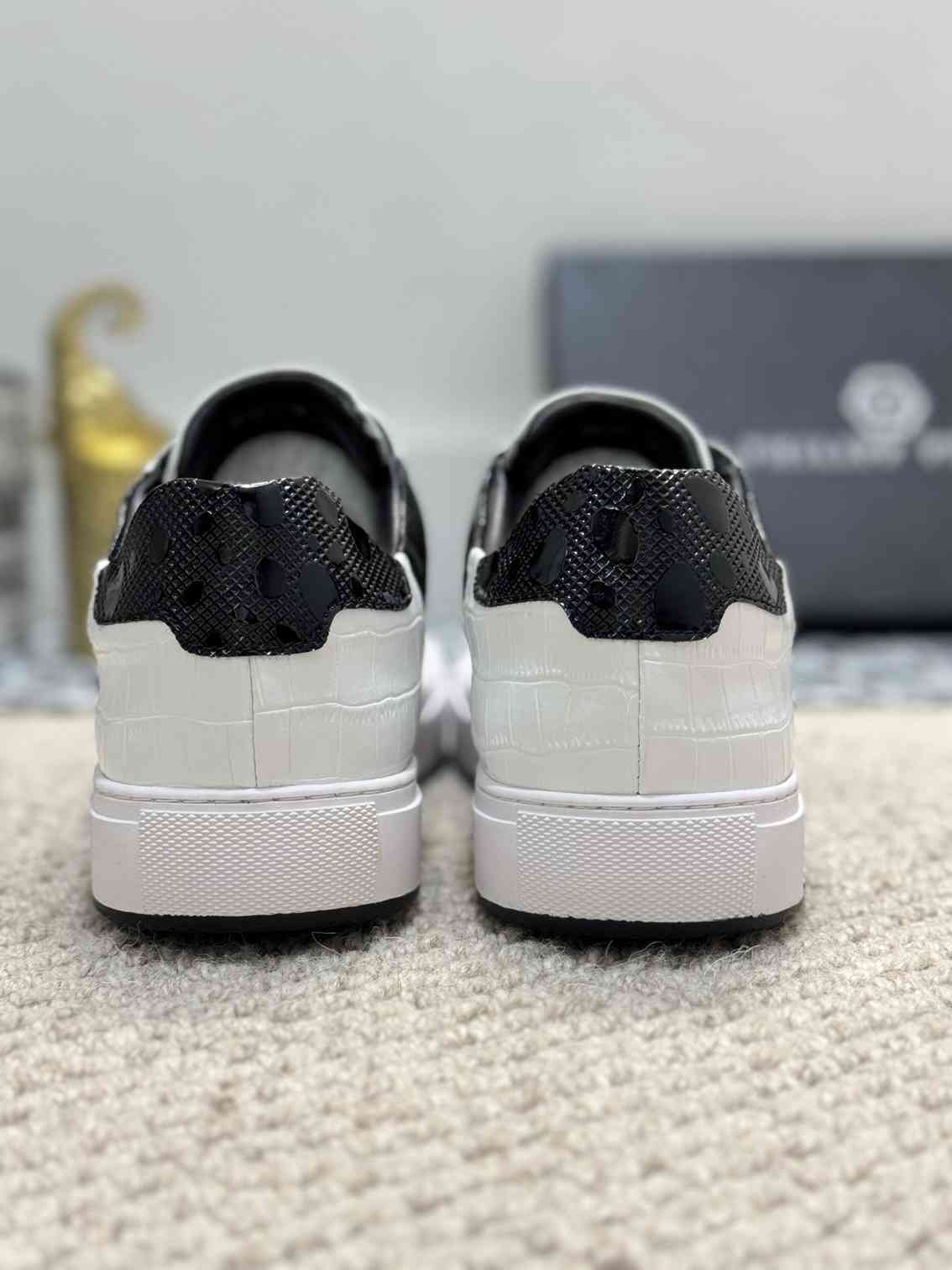 Philipp Plein Men’s Soft lambskin Sneakers Colorway 3 1159220