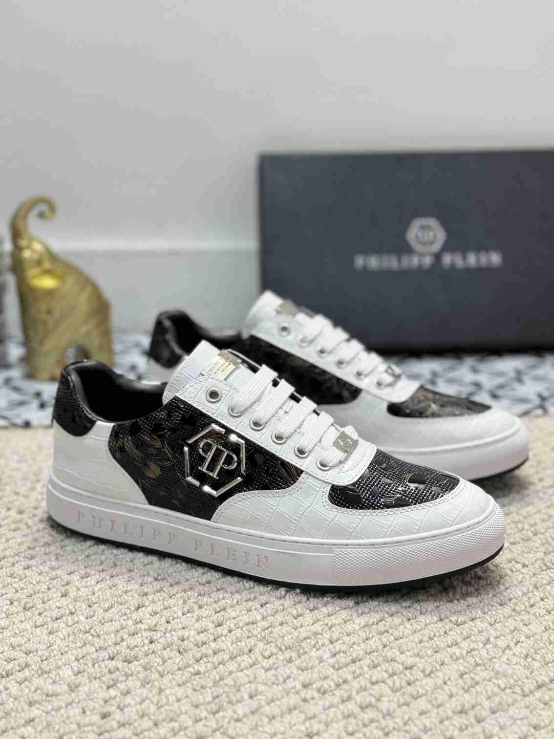 Philipp Plein Men's Soft lambskin Sneakers 1159220