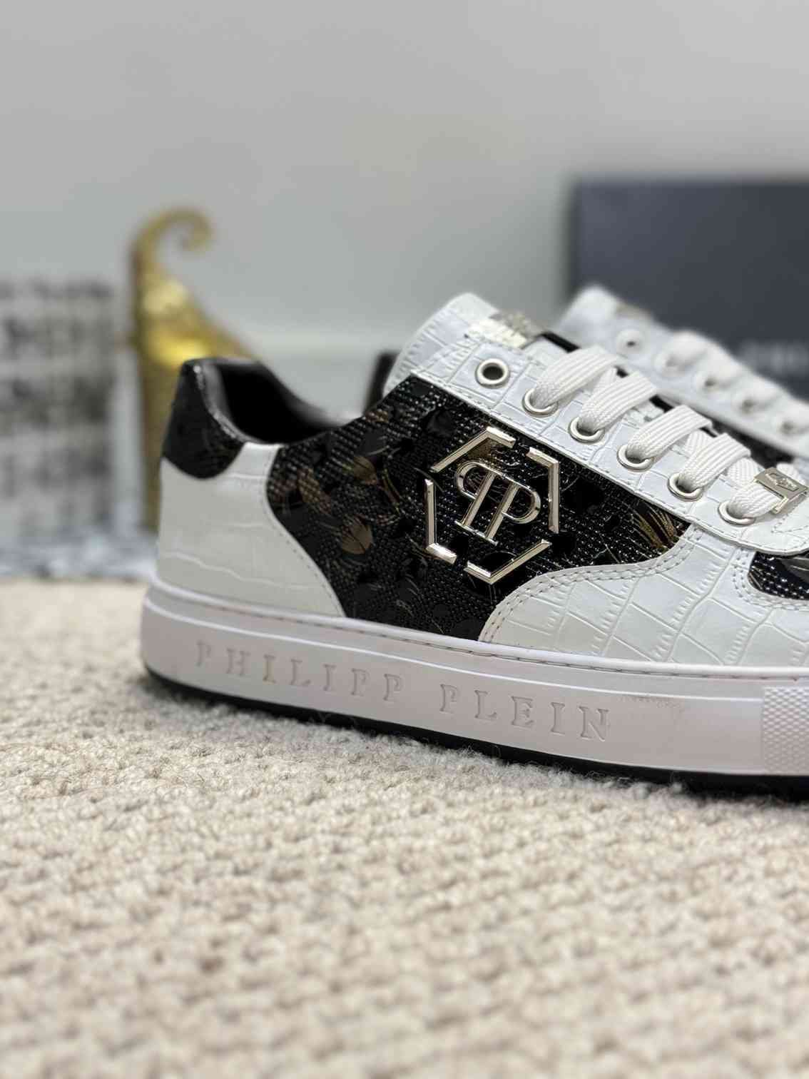 Philipp Plein Men’s Soft lambskin Sneakers 1159220
