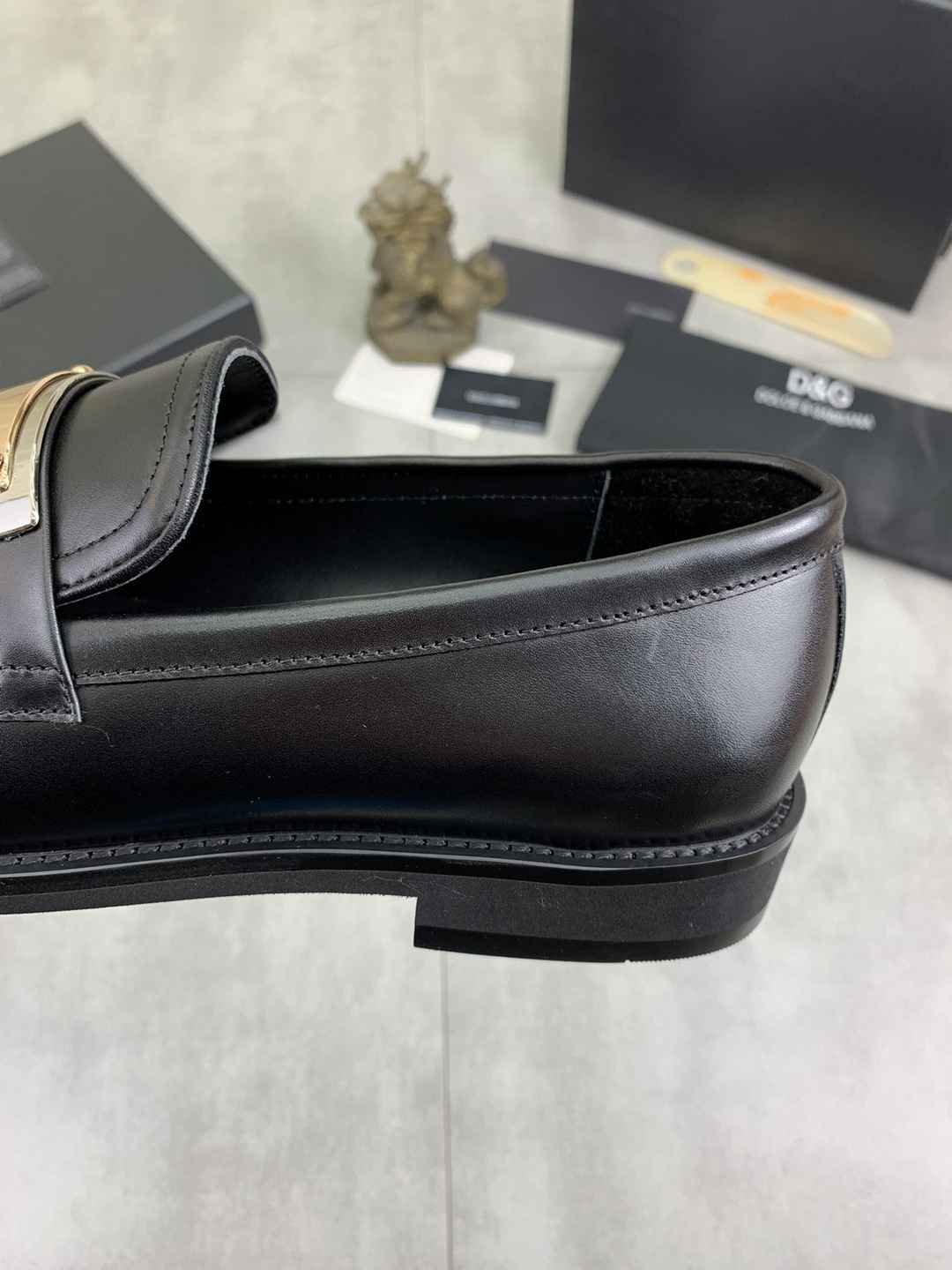 Dolce & Gabbana DG Dress Shoes Colorway 1 1081310