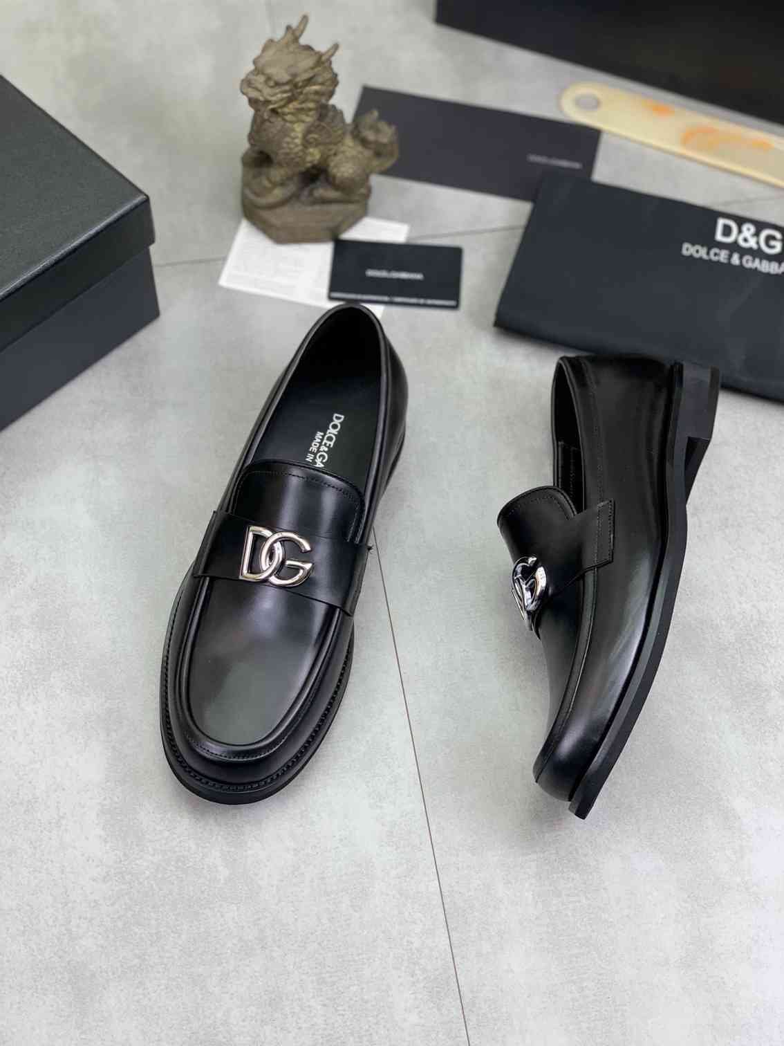 Dolce & Gabbana DG Dress Shoes Colorway 2 1081310