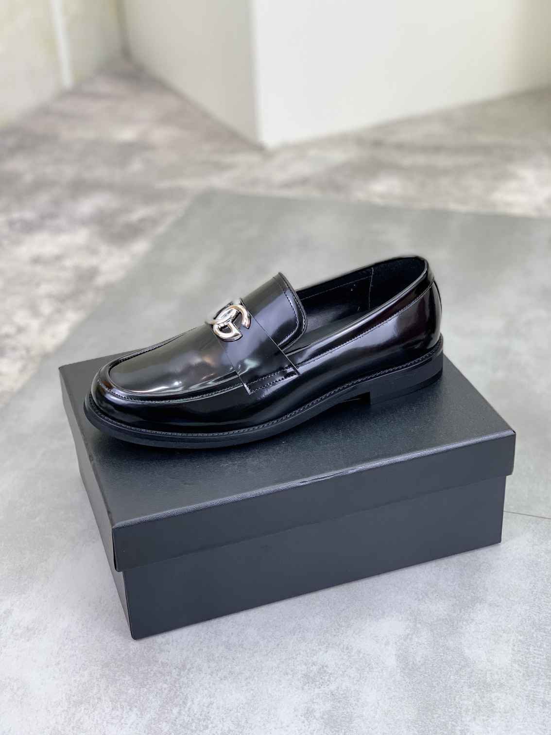 Dolce & Gabbana DG Dress Shoes 1081310