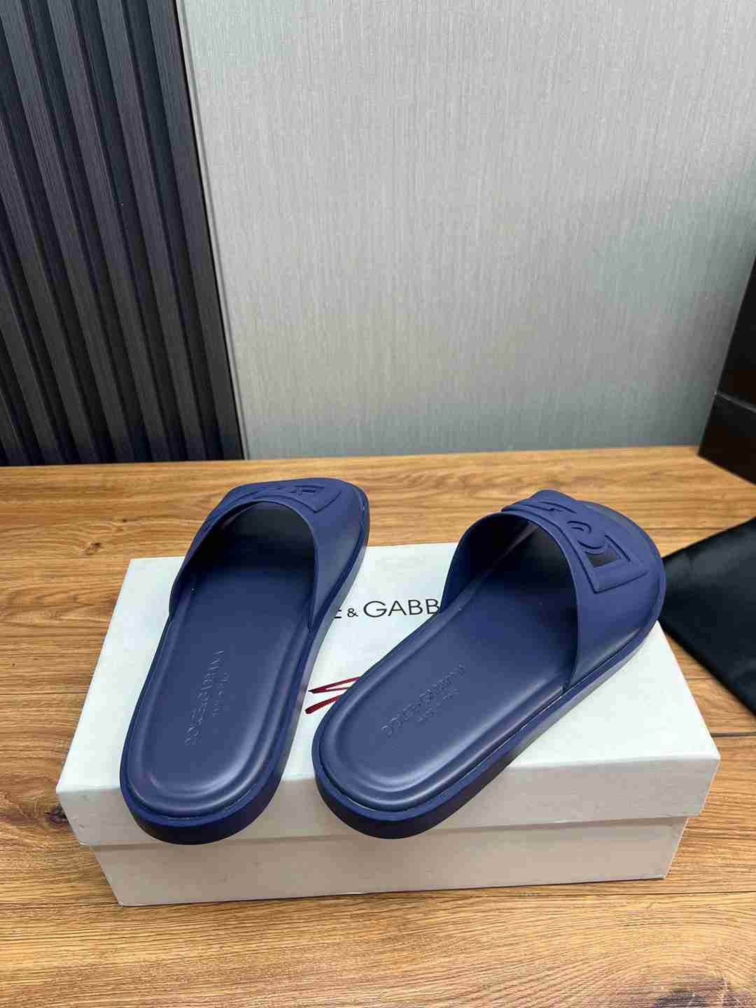 Dolce & Gabbana Dolce gabbanaDG Slides Colorway 2 1509160DOLCE
