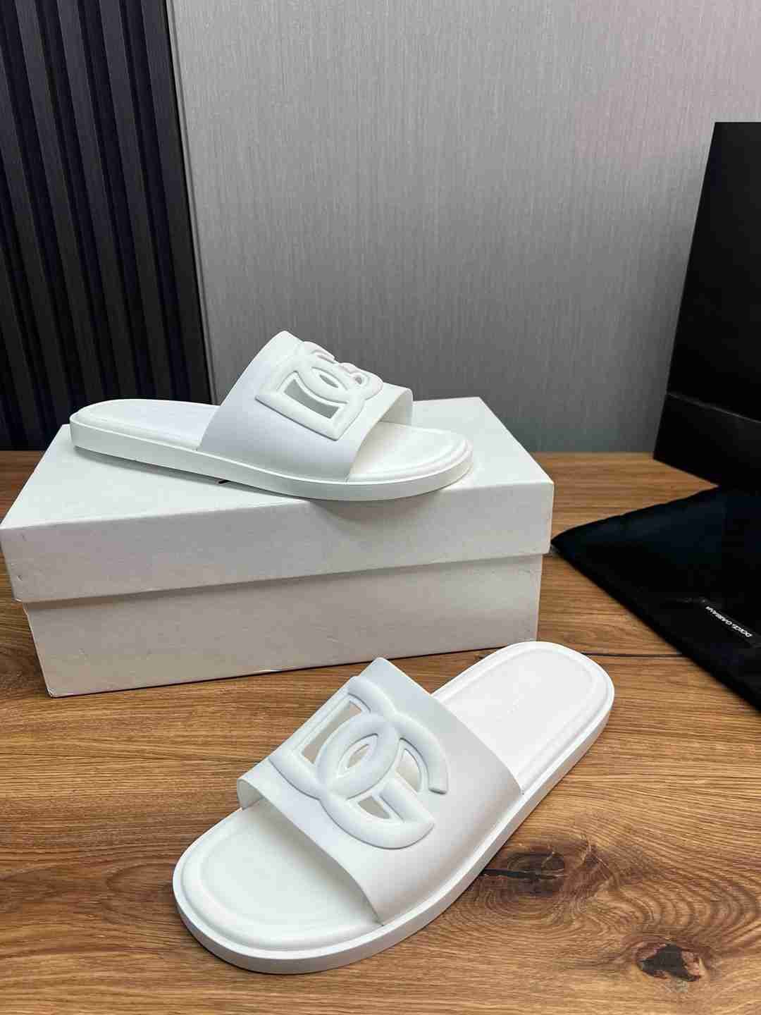 Dolce & Gabbana Dolce gabbanaDG Slides Colorway 1 1509160DOLCE