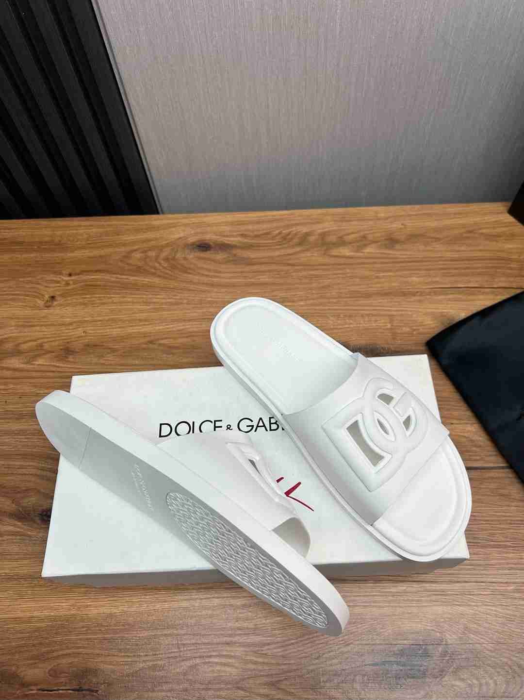 Dolce & Gabbana Dolce gabbanaDG Slides Colorway 1 1509160DOLCE